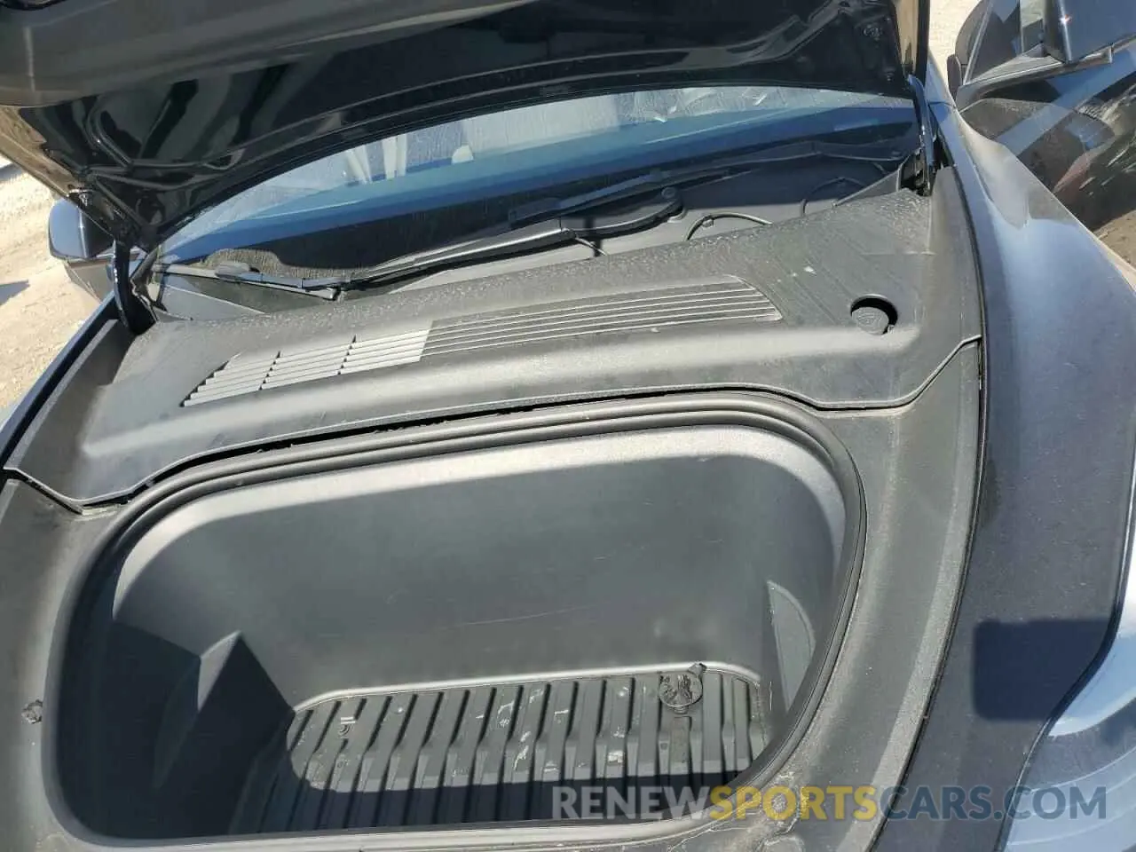 11 Photograph of a damaged car 5YJYGAEE7MF108891 TESLA MODEL Y 2021
