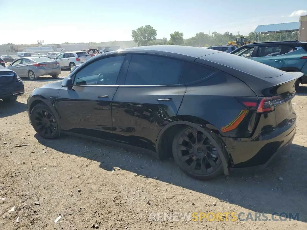 2 Photograph of a damaged car 5YJYGAEE7MF108891 TESLA MODEL Y 2021