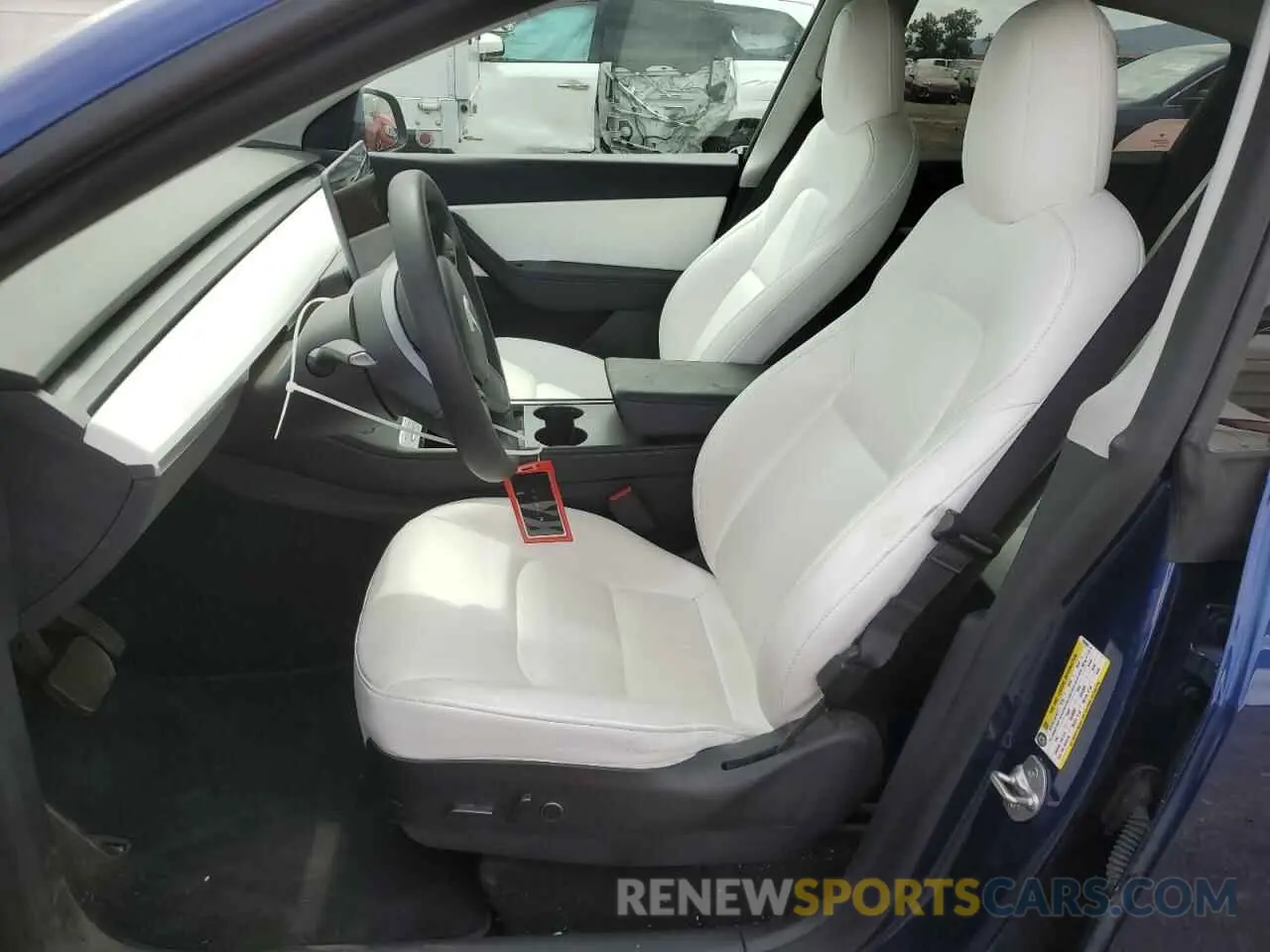 7 Photograph of a damaged car 5YJYGAEE7MF205265 TESLA MODEL Y 2021