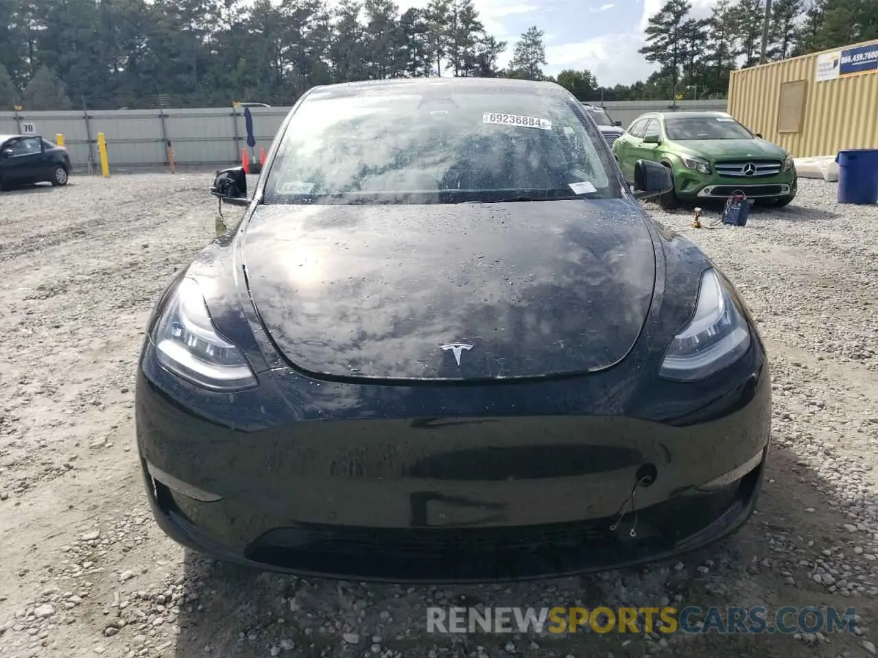 5 Photograph of a damaged car 5YJYGAEE7MF260881 TESLA MODEL Y 2021