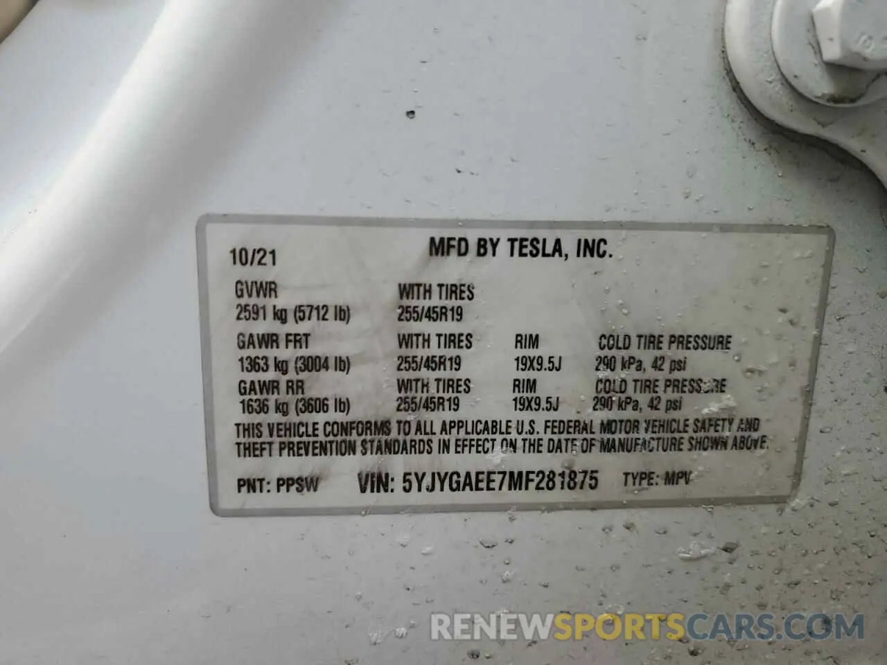 13 Photograph of a damaged car 5YJYGAEE7MF281875 TESLA MODEL Y 2021