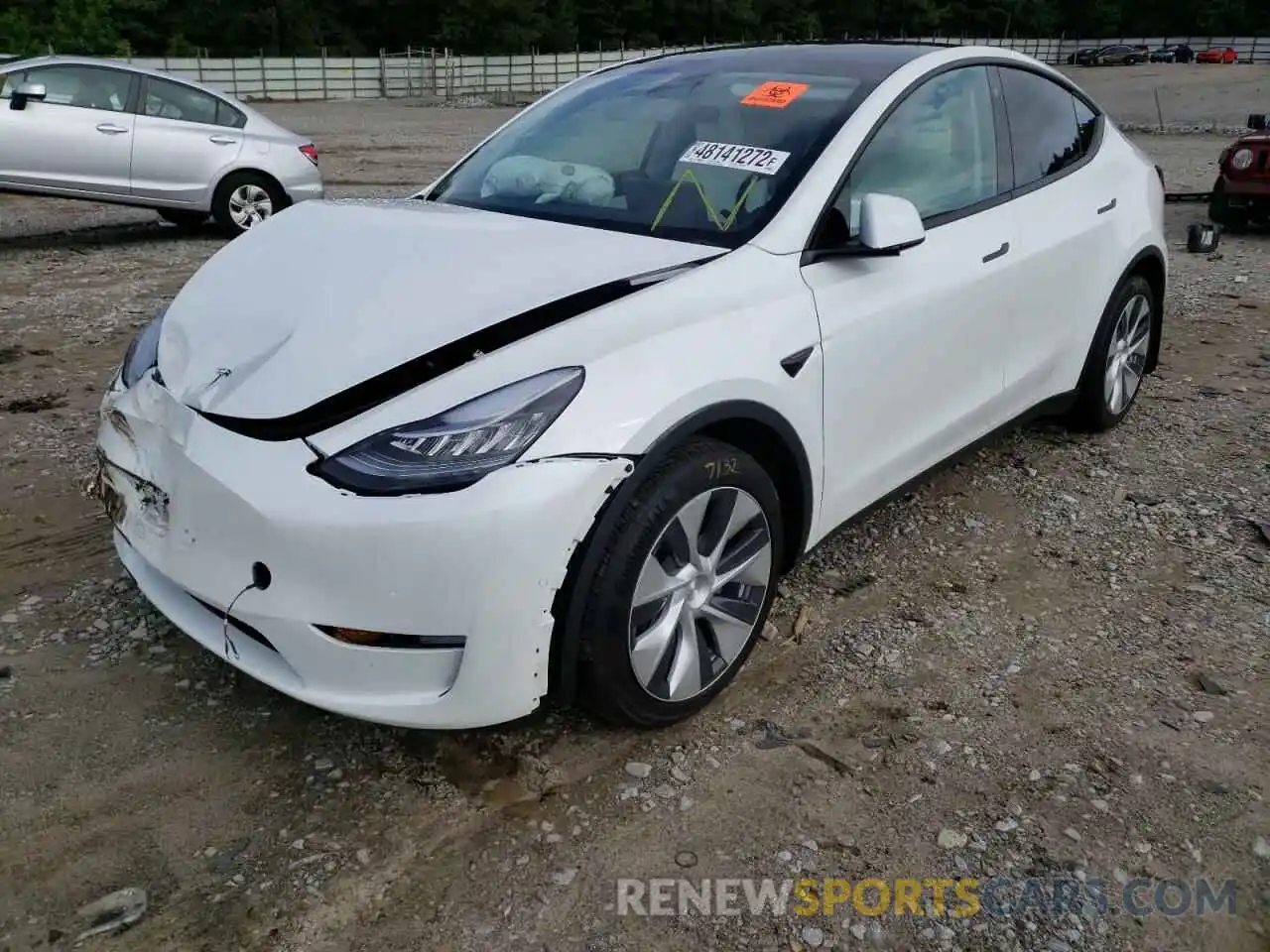 2 Photograph of a damaged car 5YJYGAEE7MF293220 TESLA MODEL Y 2021