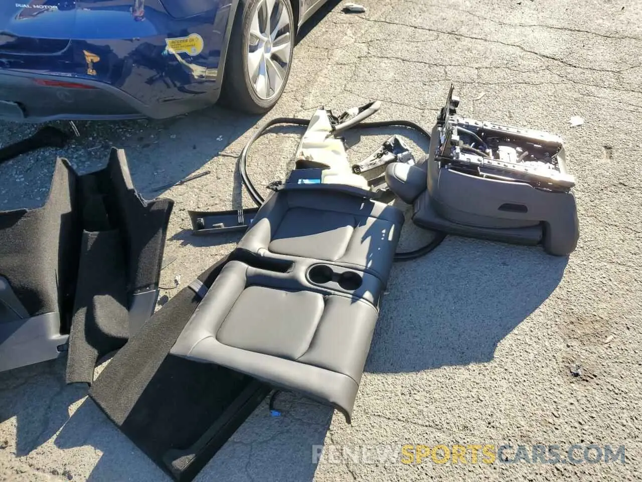 12 Photograph of a damaged car 5YJYGAEE7MF297042 TESLA MODEL Y 2021