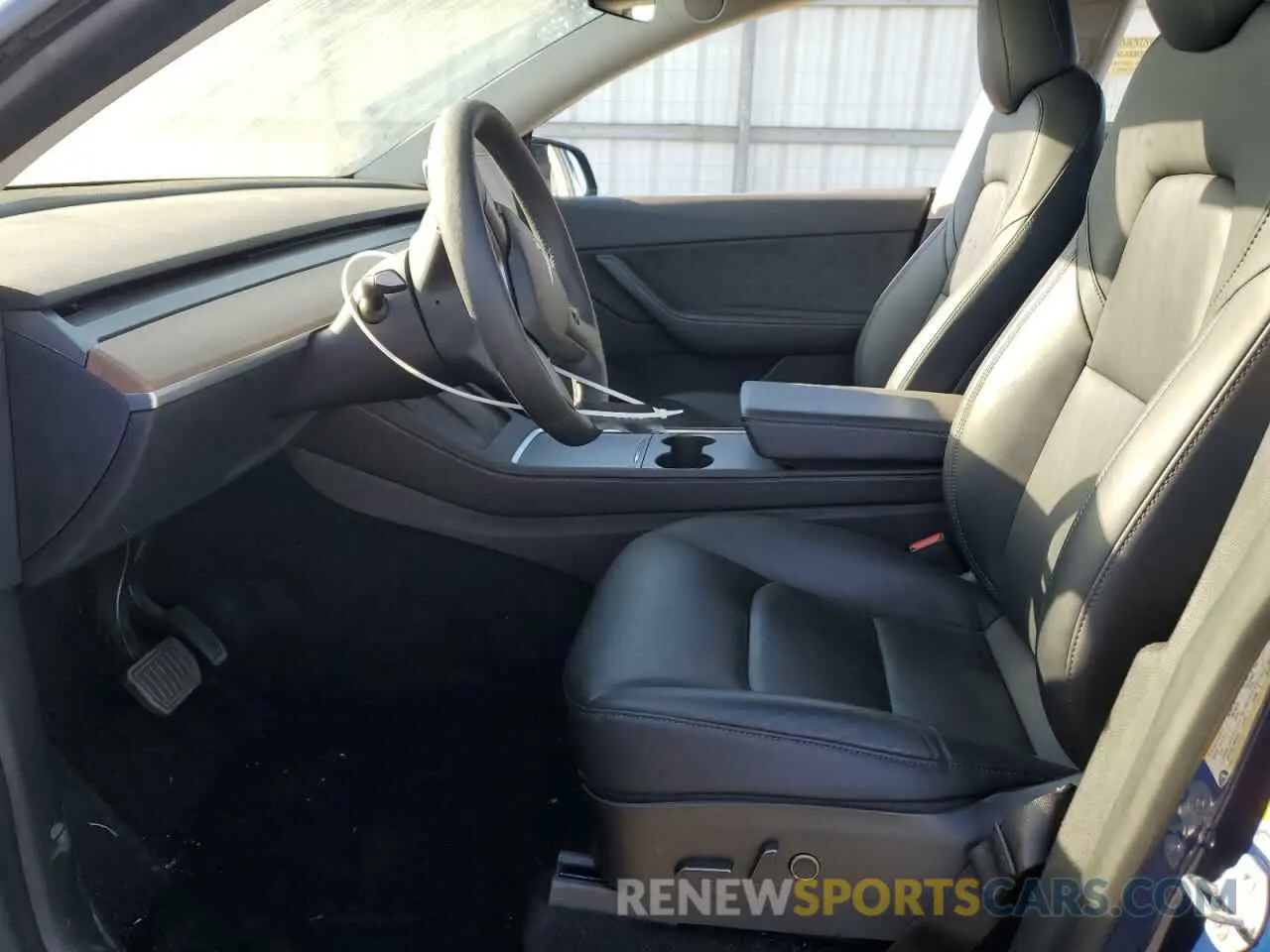 7 Photograph of a damaged car 5YJYGAEE7MF297042 TESLA MODEL Y 2021