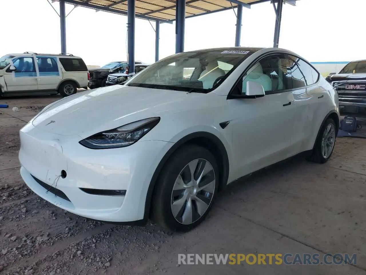 1 Photograph of a damaged car 5YJYGAEE8MF151507 TESLA MODEL Y 2021