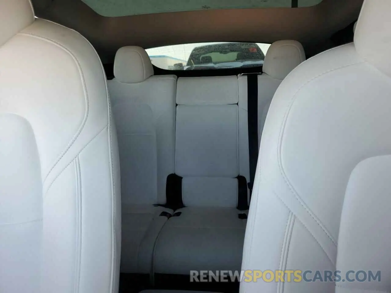 10 Photograph of a damaged car 5YJYGAEE8MF151507 TESLA MODEL Y 2021
