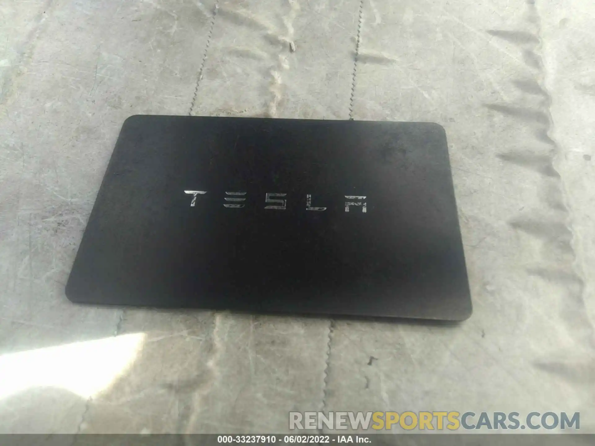 11 Photograph of a damaged car 5YJYGAEE8MF153905 TESLA MODEL Y 2021