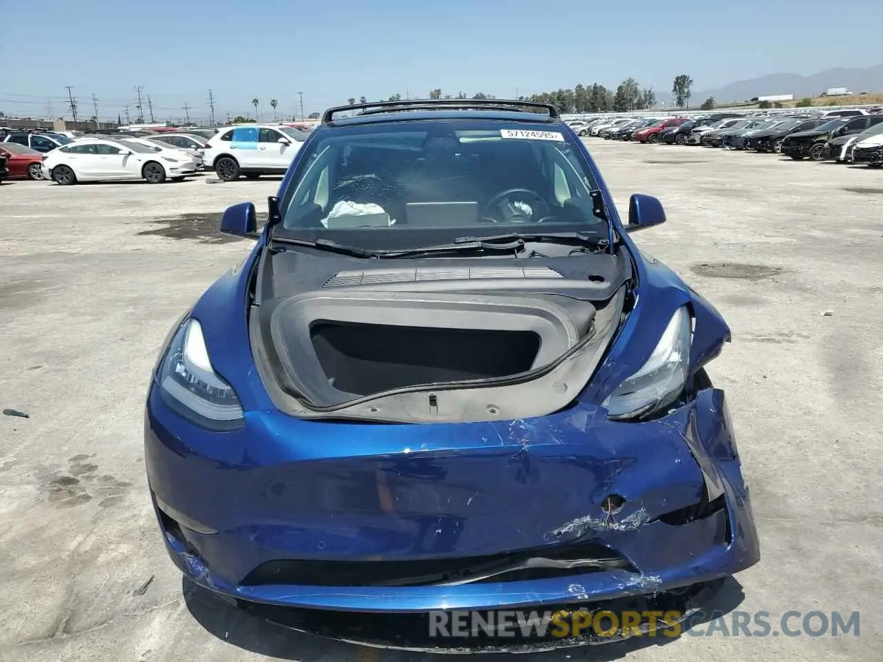 5 Photograph of a damaged car 5YJYGAEE8MF188976 TESLA MODEL Y 2021