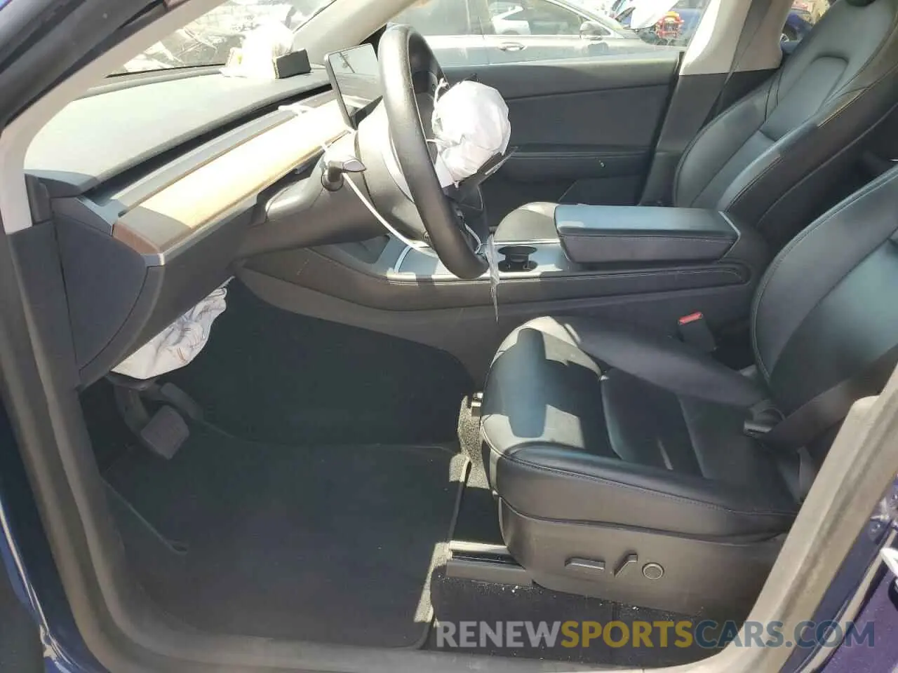 7 Photograph of a damaged car 5YJYGAEE8MF188976 TESLA MODEL Y 2021