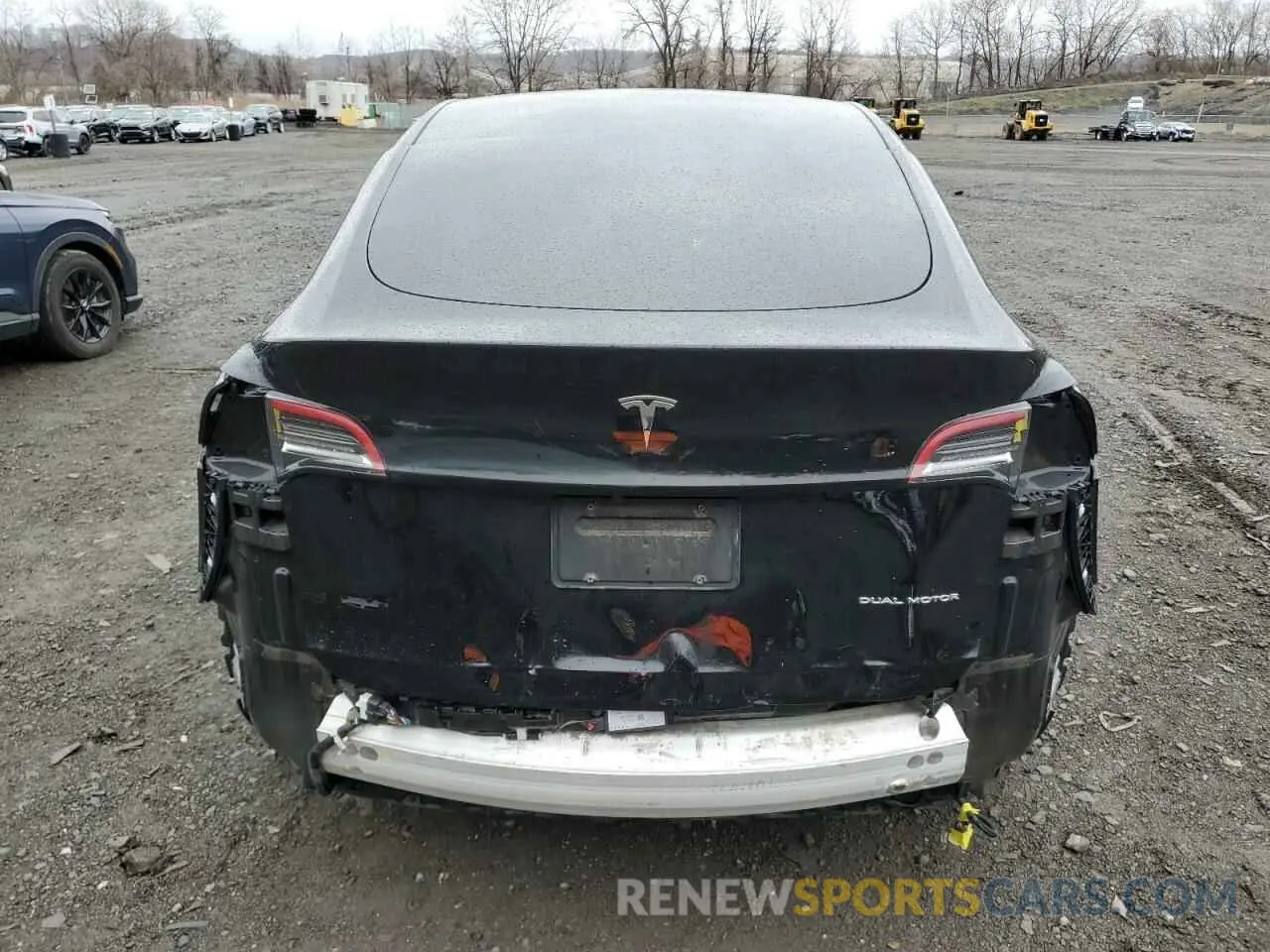6 Photograph of a damaged car 5YJYGAEE8MF202293 TESLA MODEL Y 2021