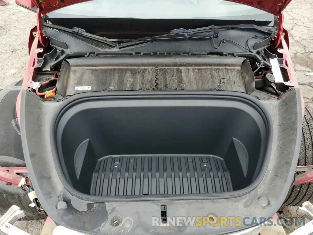 12 Photograph of a damaged car 5YJYGAEE8MF271176 TESLA MODEL Y 2021