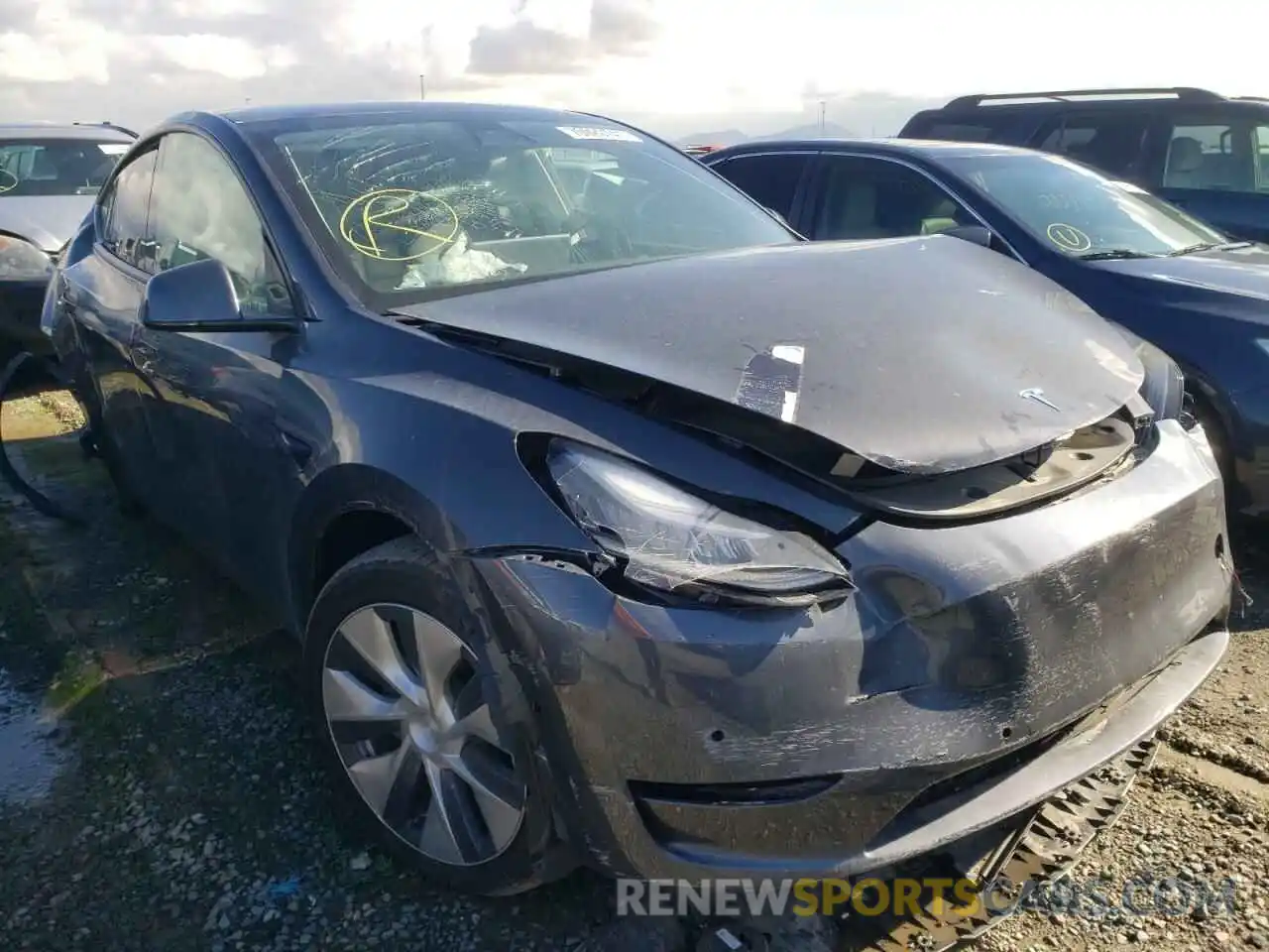 1 Photograph of a damaged car 5YJYGAEEXMF150181 TESLA MODEL Y 2021