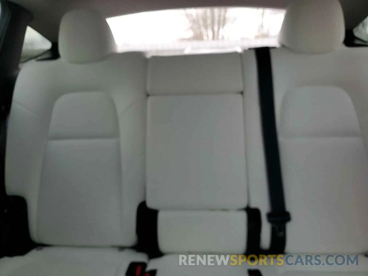 10 Photograph of a damaged car 5YJYGAEEXMF300144 TESLA MODEL Y 2021