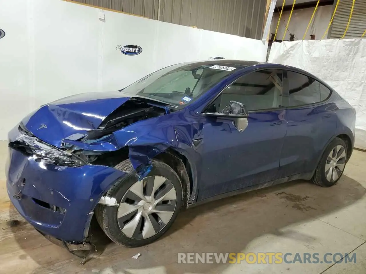 1 Photograph of a damaged car 5YJYGDED0MF107686 TESLA MODEL Y 2021