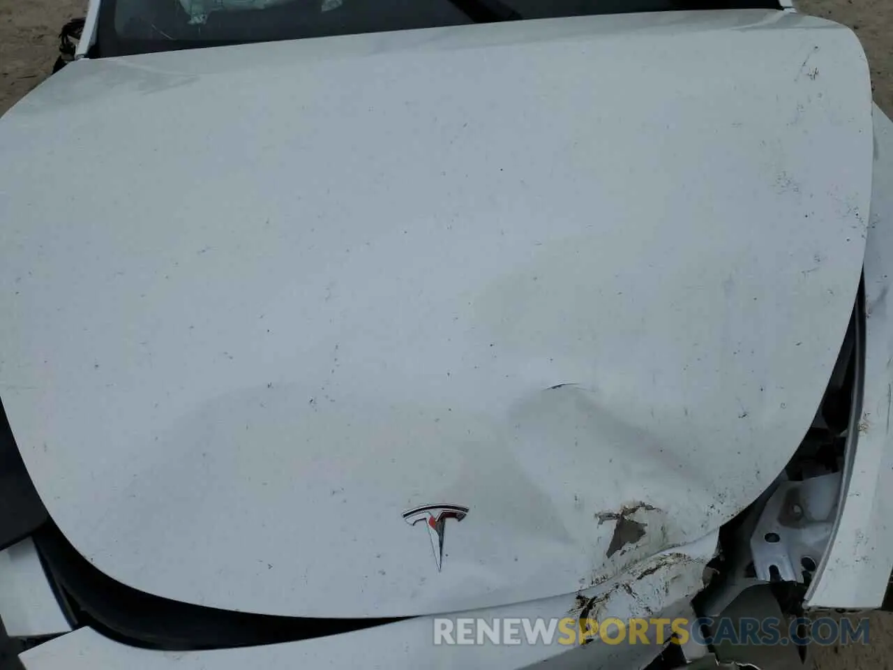 12 Photograph of a damaged car 5YJYGDED1MF109091 TESLA MODEL Y 2021