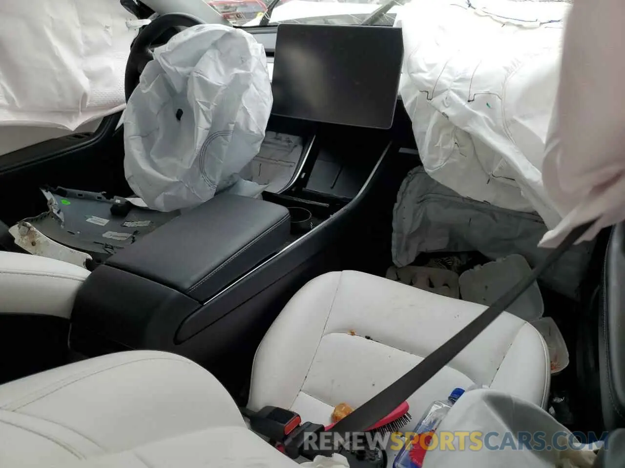 8 Photograph of a damaged car 5YJYGDED1MF109091 TESLA MODEL Y 2021
