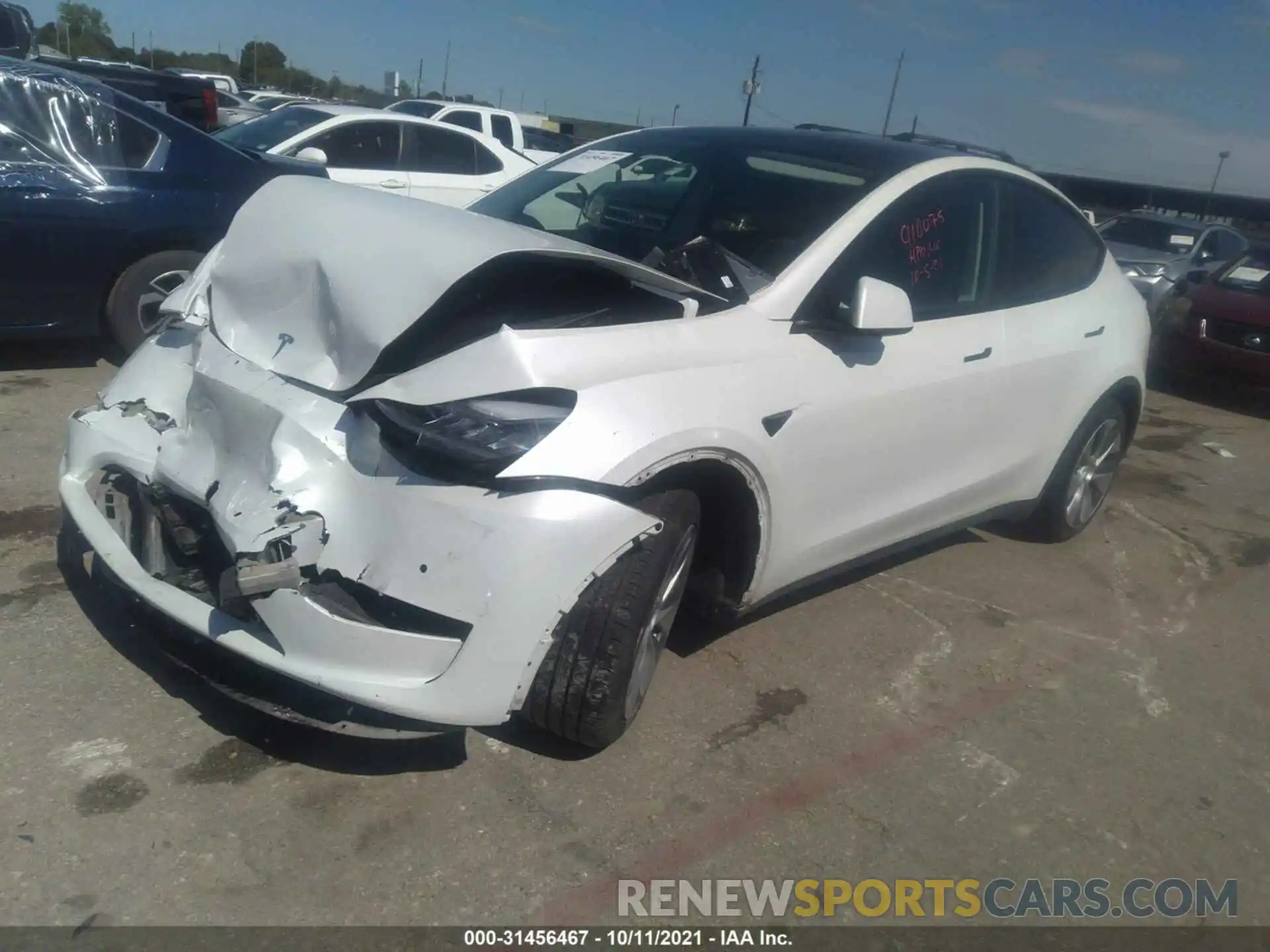 2 Photograph of a damaged car 5YJYGDED1MF113738 TESLA MODEL Y 2021