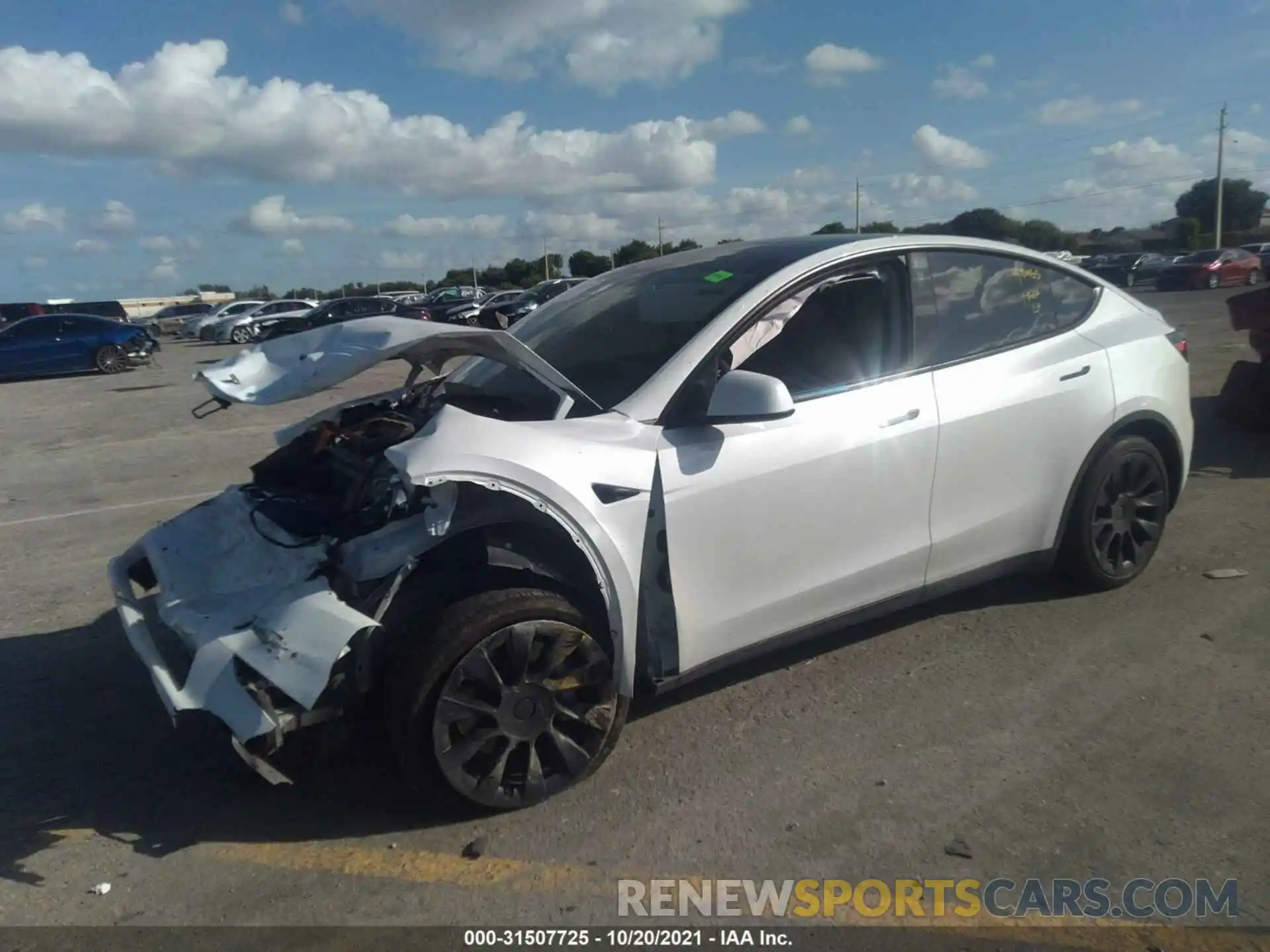 2 Photograph of a damaged car 5YJYGDED1MF115800 TESLA MODEL Y 2021