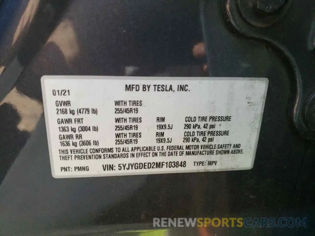 10 Photograph of a damaged car 5YJYGDED2MF103848 TESLA MODEL Y 2021