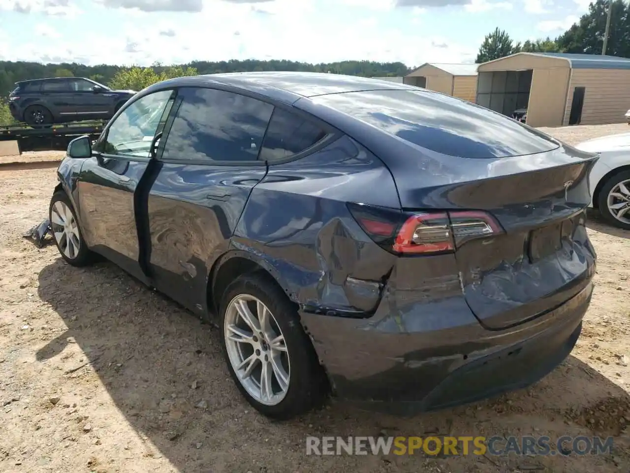 3 Photograph of a damaged car 5YJYGDED2MF103848 TESLA MODEL Y 2021