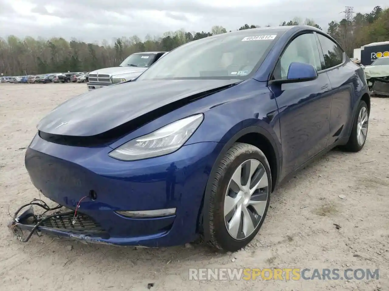 2 Photograph of a damaged car 5YJYGDED2MF104935 TESLA MODEL Y 2021