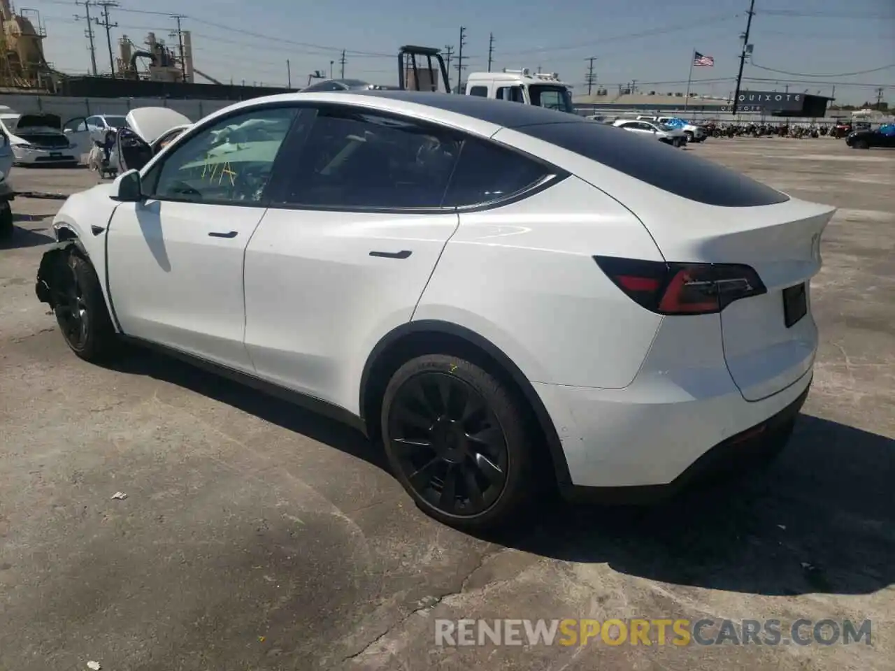 3 Photograph of a damaged car 5YJYGDED2MF105907 TESLA MODEL Y 2021