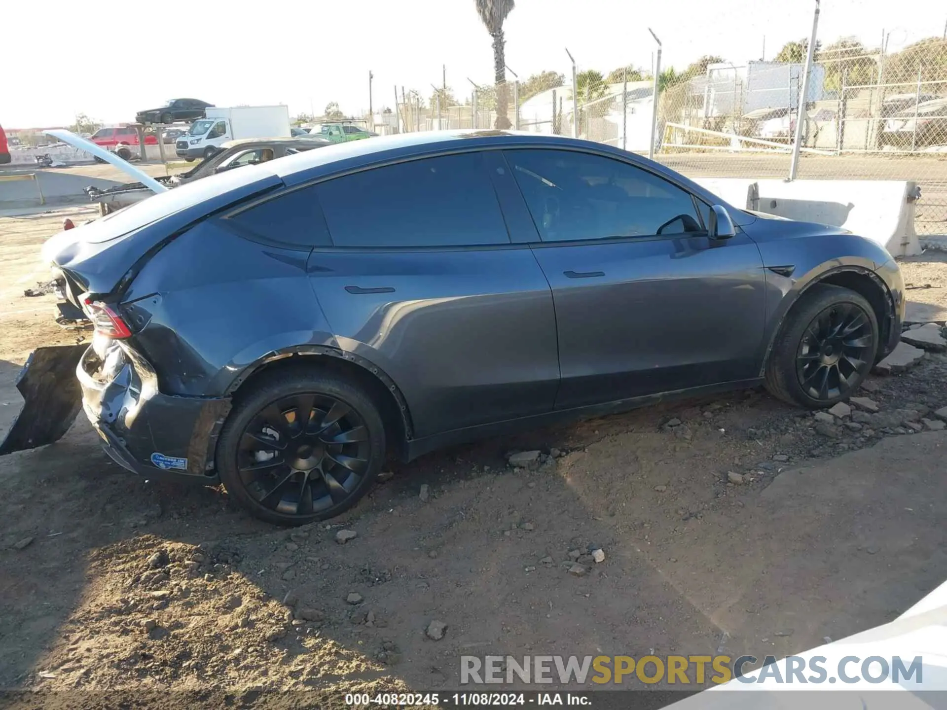 13 Photograph of a damaged car 5YJYGDED2MF110296 TESLA MODEL Y 2021