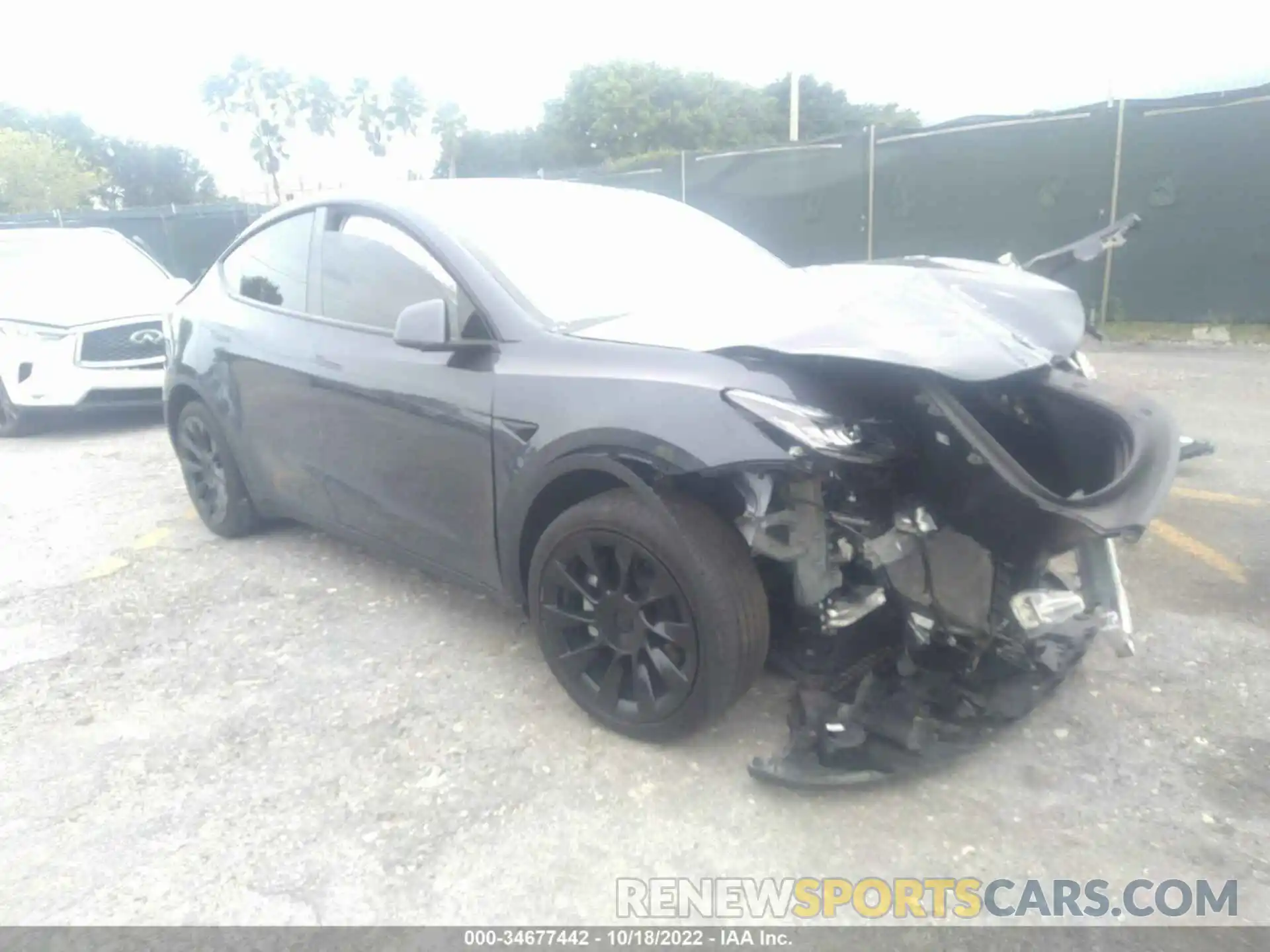 1 Photograph of a damaged car 5YJYGDED2MF112775 TESLA MODEL Y 2021