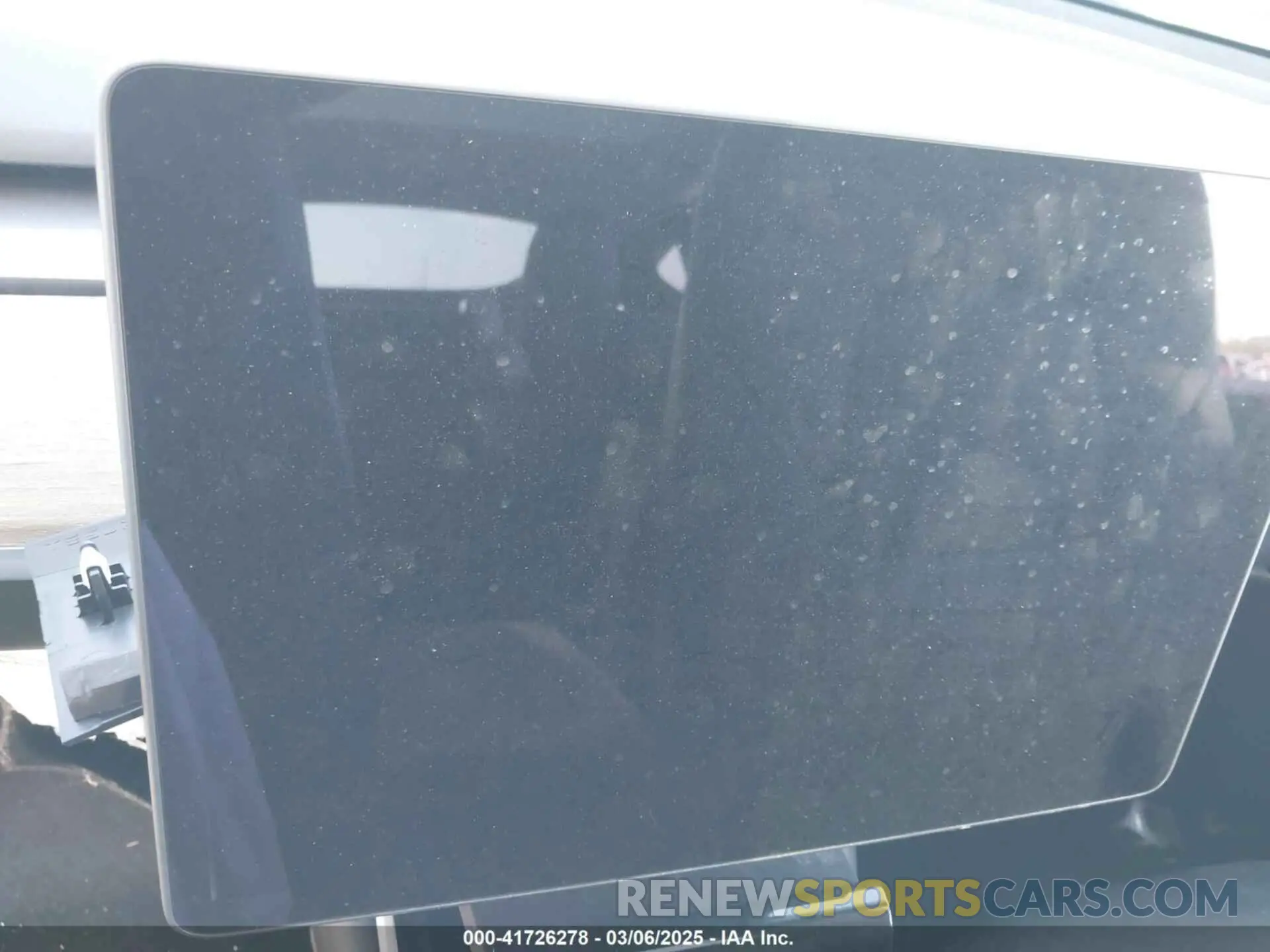 14 Photograph of a damaged car 5YJYGDED3MF103650 TESLA MODEL Y 2021