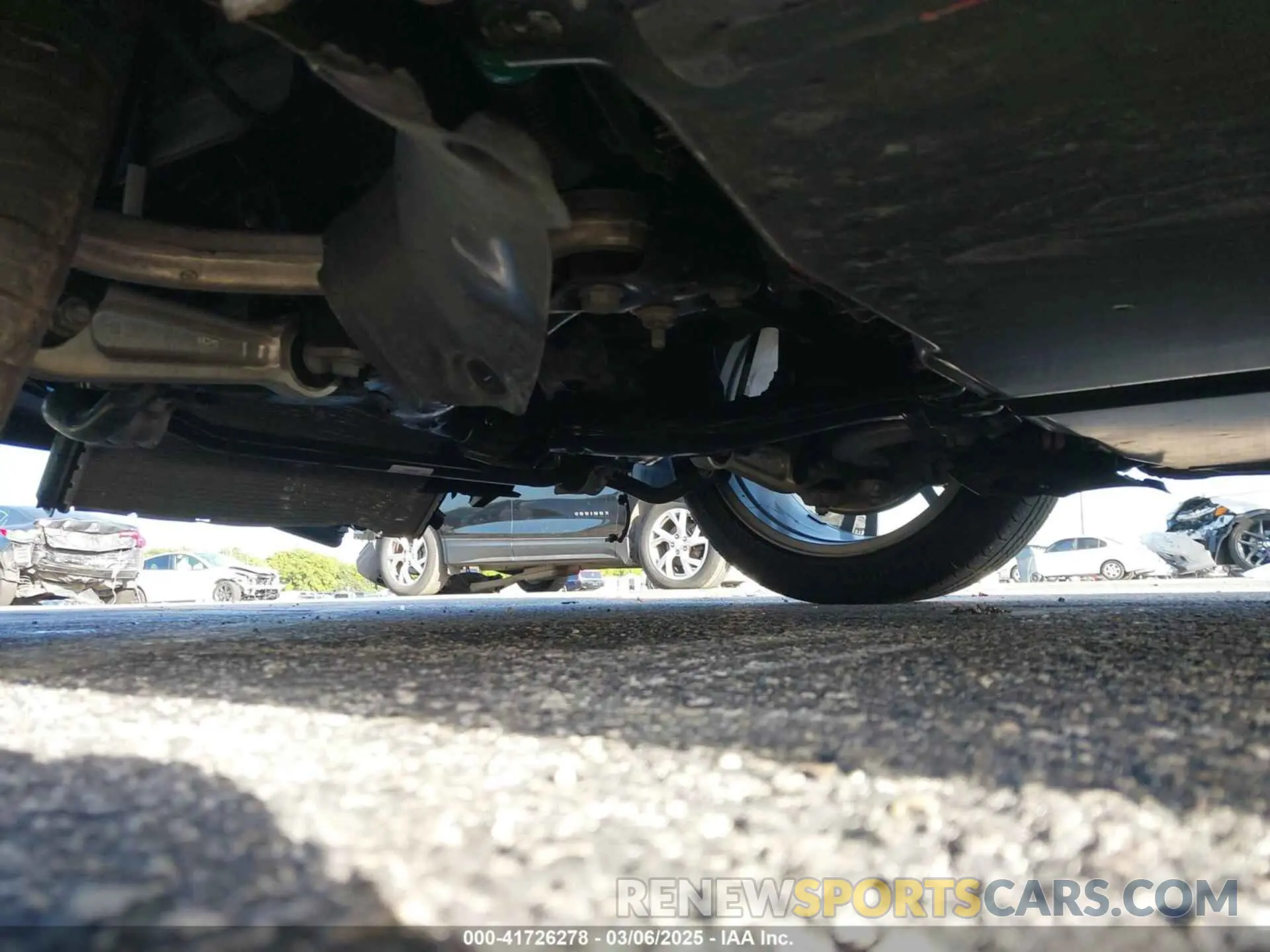 18 Photograph of a damaged car 5YJYGDED3MF103650 TESLA MODEL Y 2021