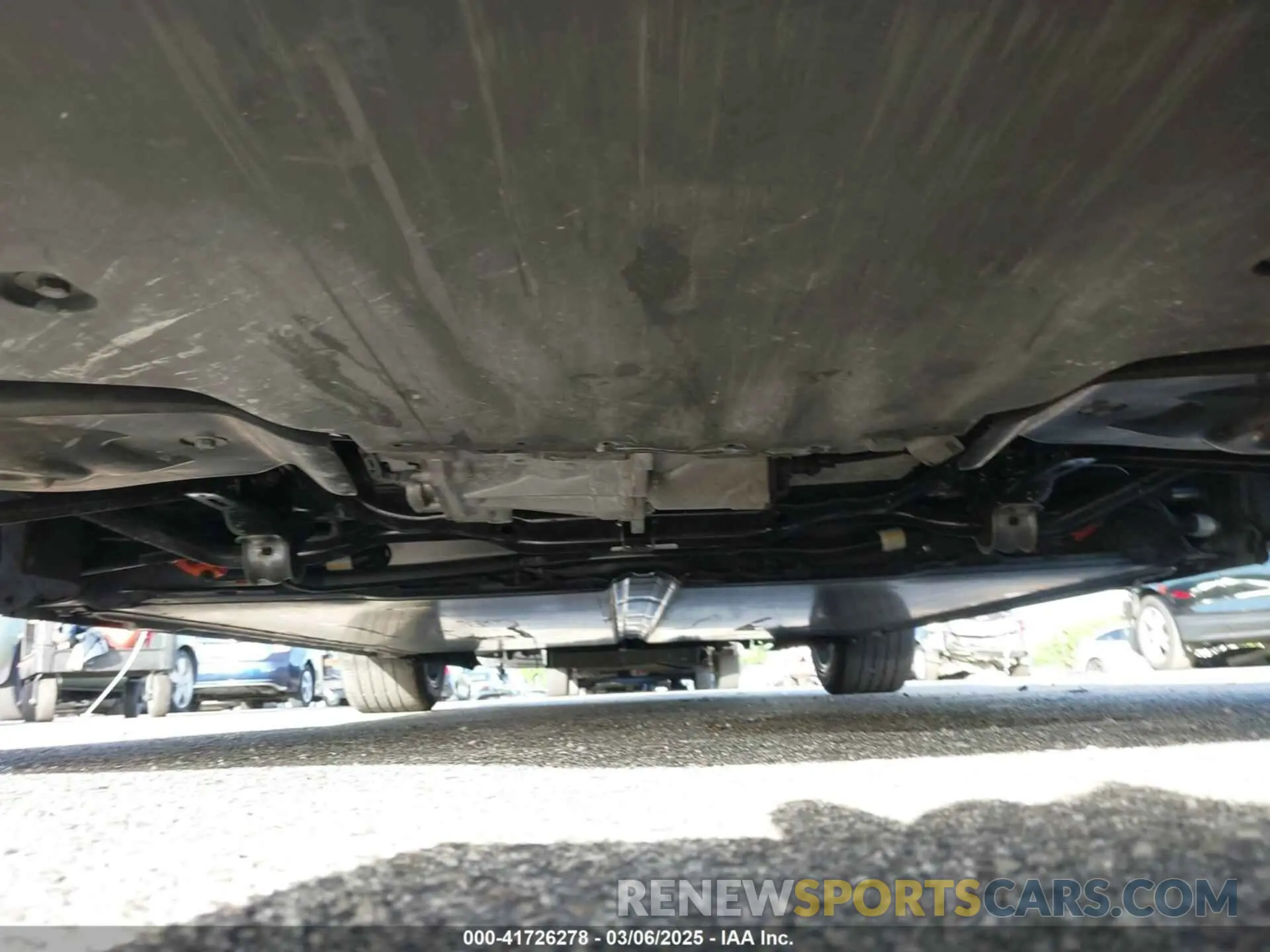 19 Photograph of a damaged car 5YJYGDED3MF103650 TESLA MODEL Y 2021
