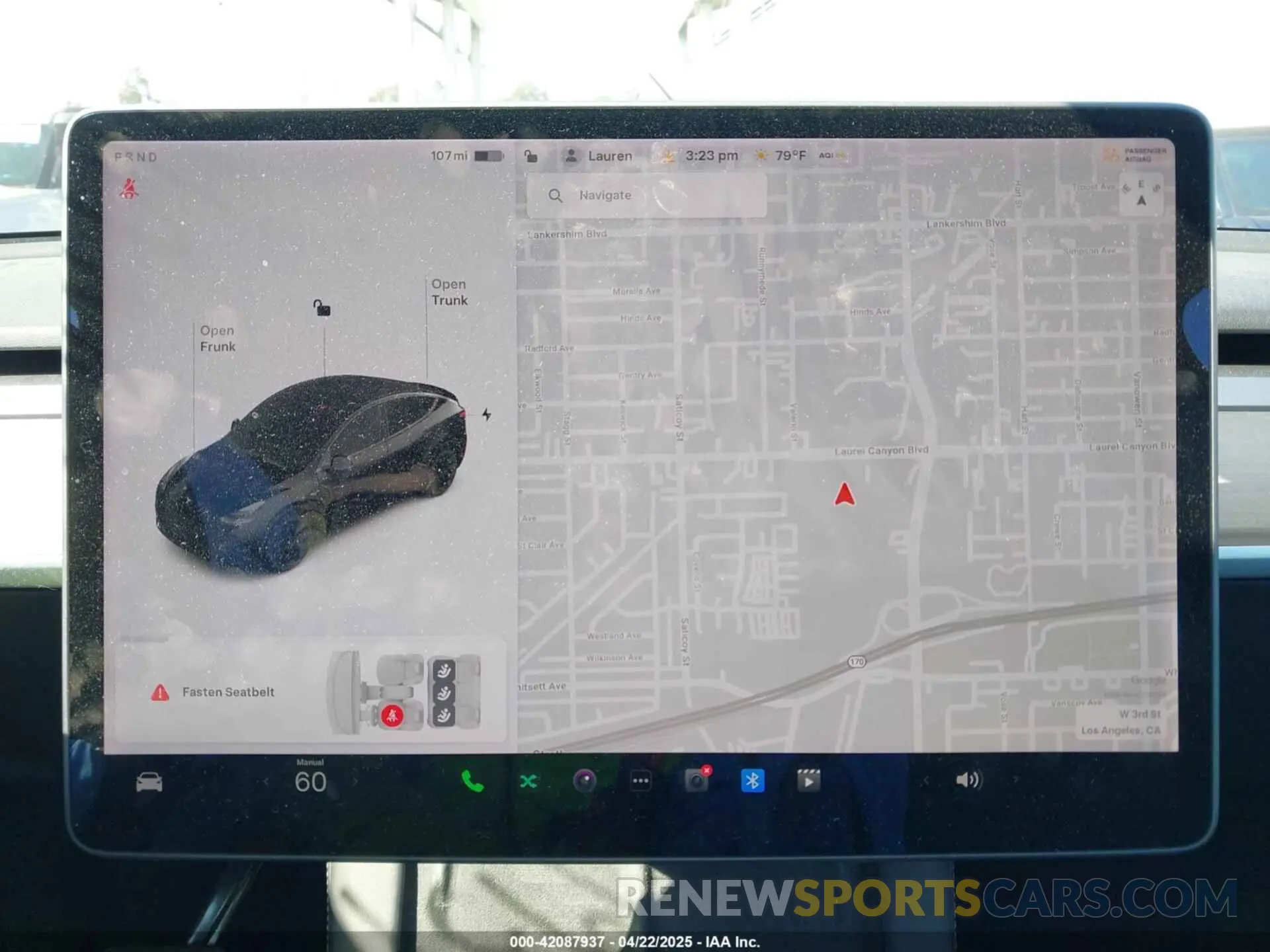 18 Photograph of a damaged car 5YJYGDED3MF126569 TESLA MODEL Y 2021