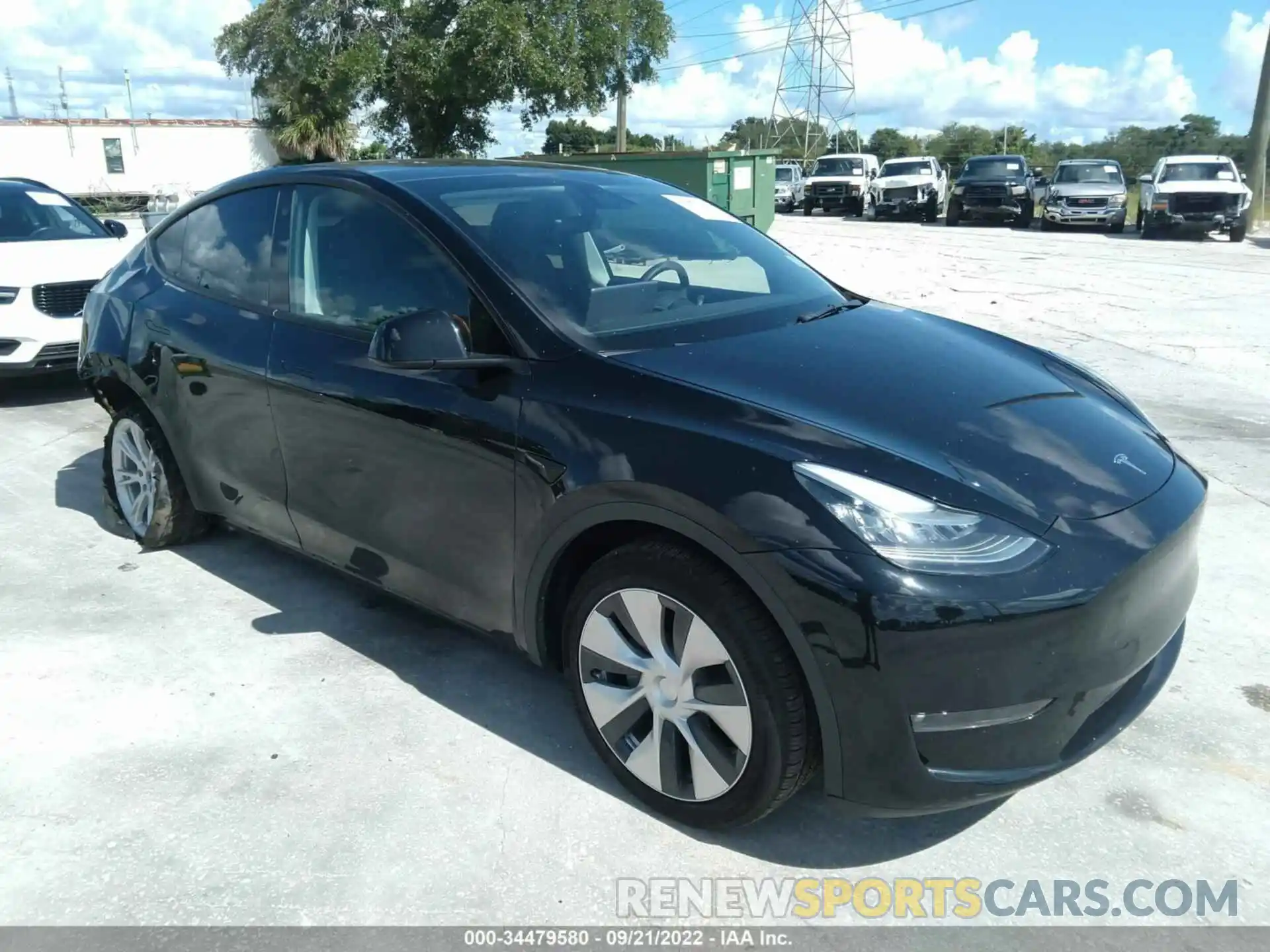 1 Photograph of a damaged car 5YJYGDED3MF130301 TESLA MODEL Y 2021