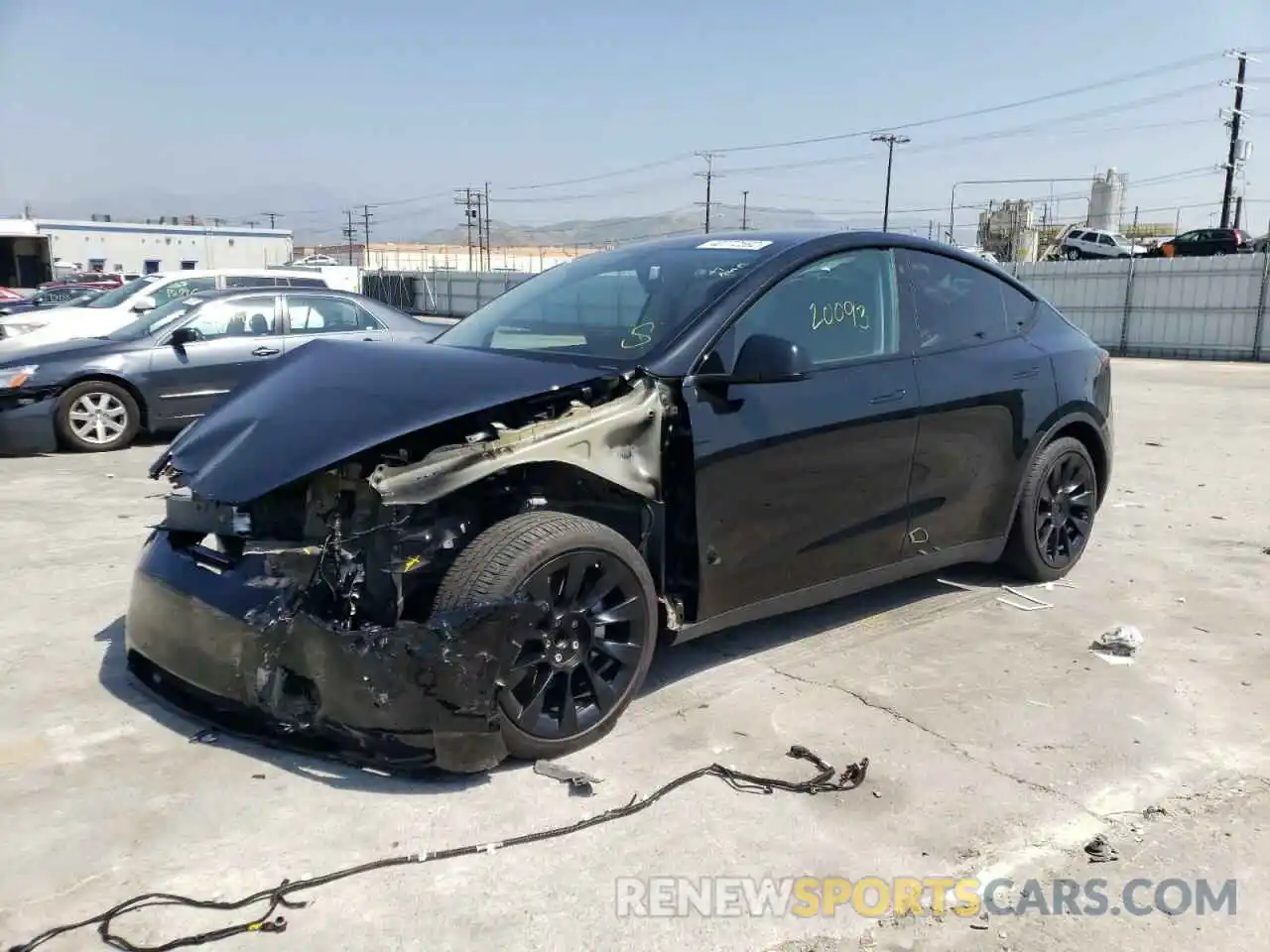 2 Photograph of a damaged car 5YJYGDED4MF124166 TESLA MODEL Y 2021