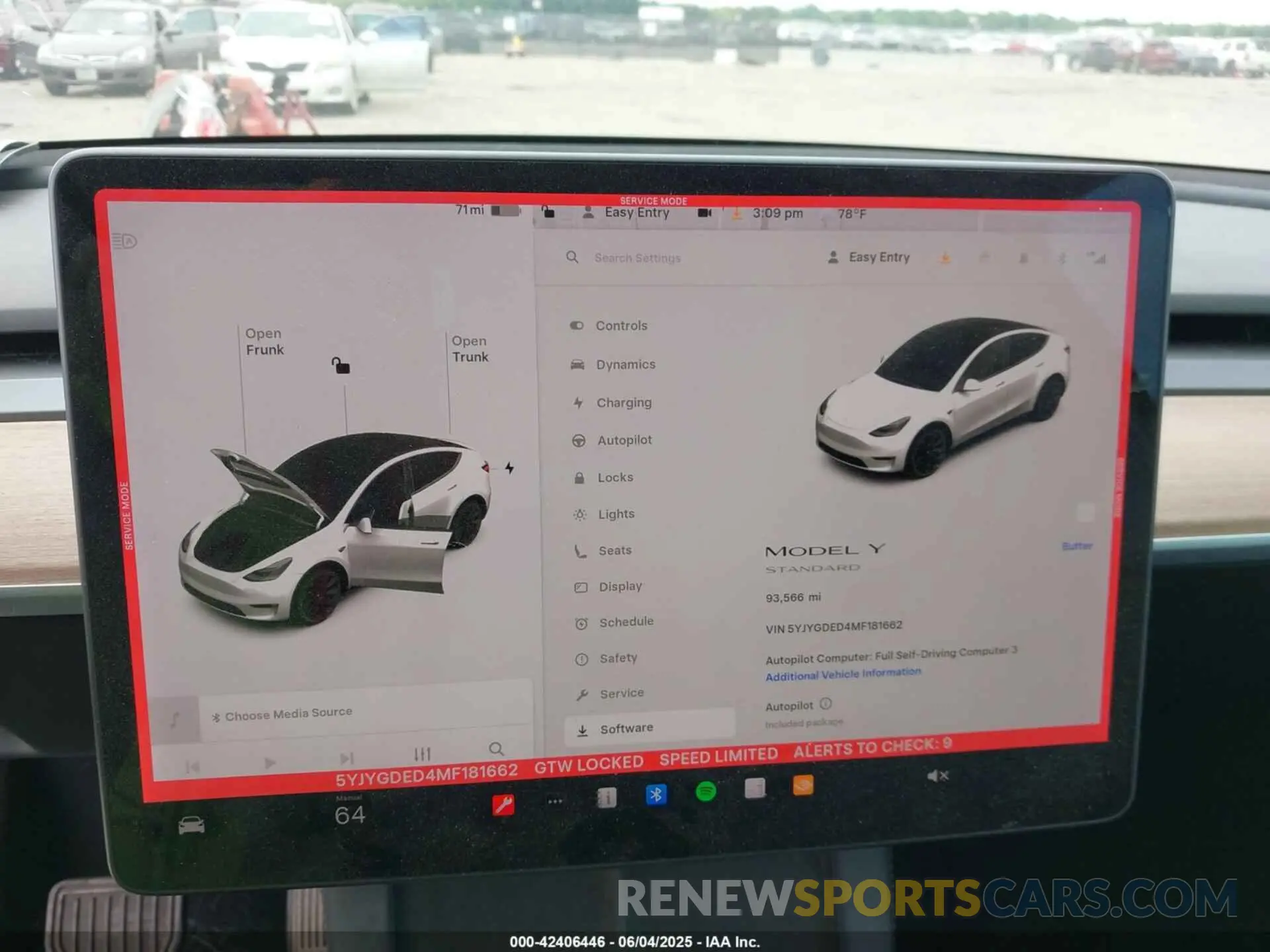 17 Photograph of a damaged car 5YJYGDED4MF181662 TESLA MODEL Y 2021