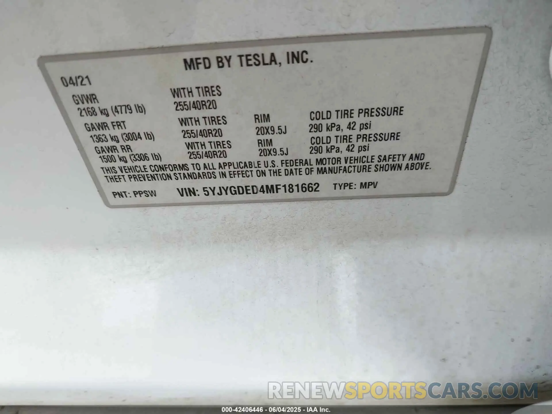 9 Photograph of a damaged car 5YJYGDED4MF181662 TESLA MODEL Y 2021