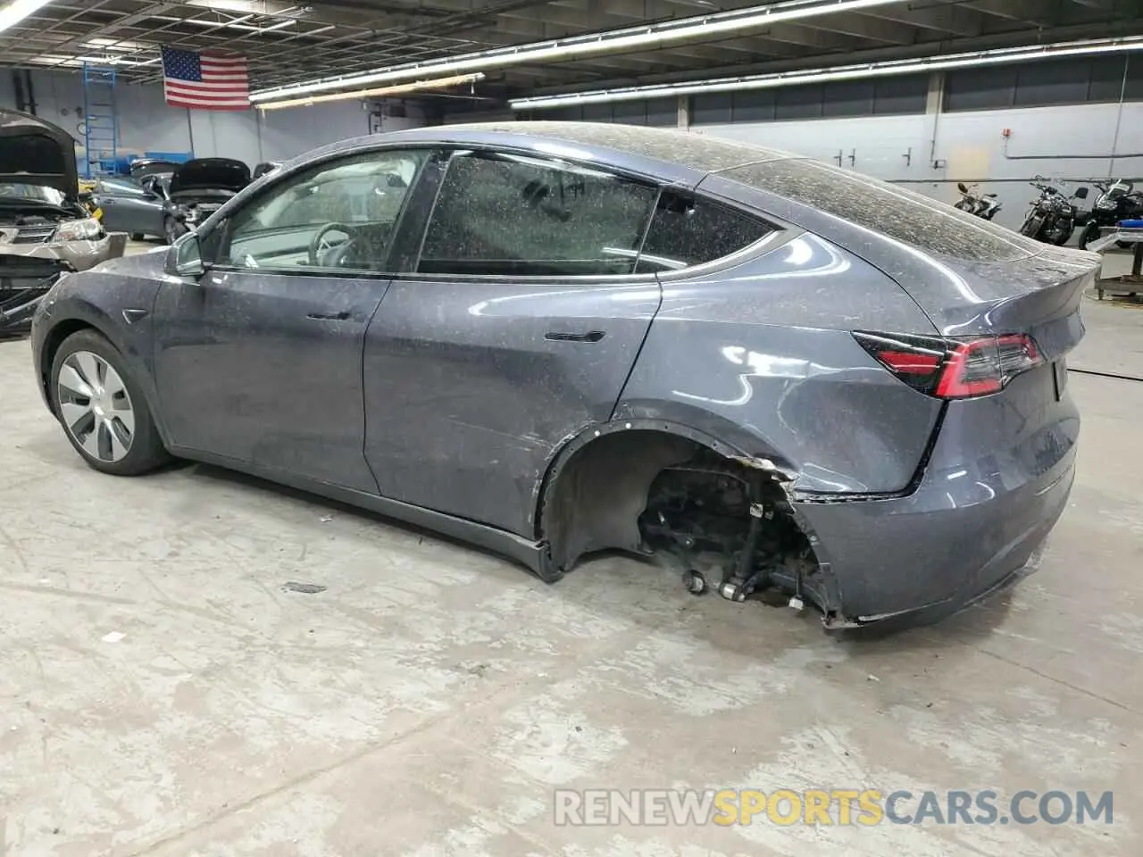 2 Photograph of a damaged car 5YJYGDED5MF107781 TESLA MODEL Y 2021