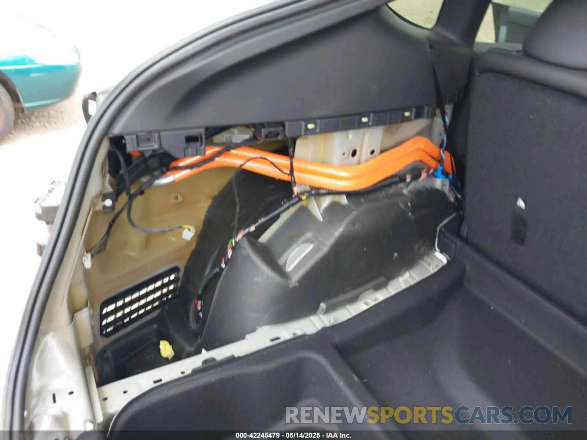 20 Photograph of a damaged car 5YJYGDED5MF109384 TESLA MODEL Y 2021