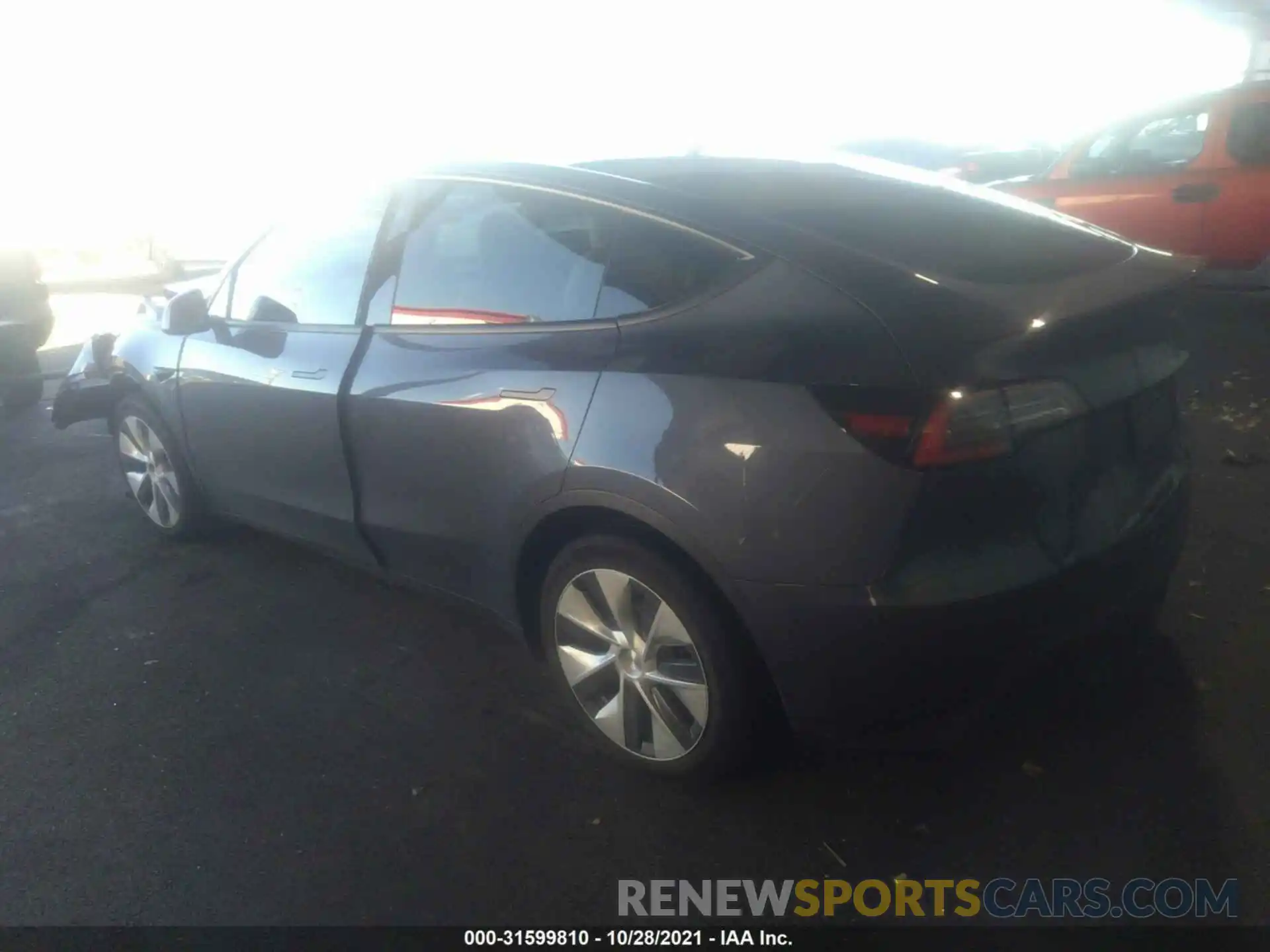 3 Photograph of a damaged car 5YJYGDED6MF106087 TESLA MODEL Y 2021