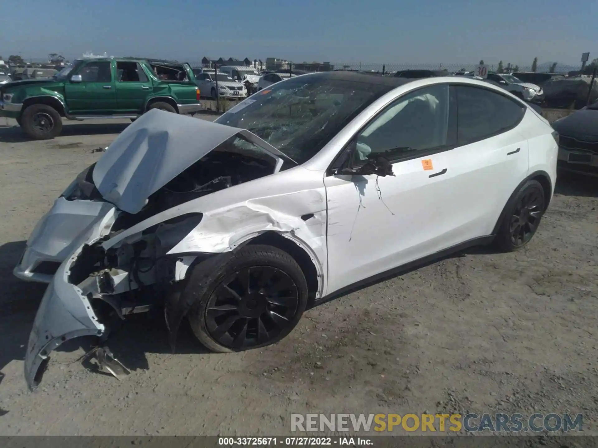 2 Photograph of a damaged car 5YJYGDED6MF126405 TESLA MODEL Y 2021