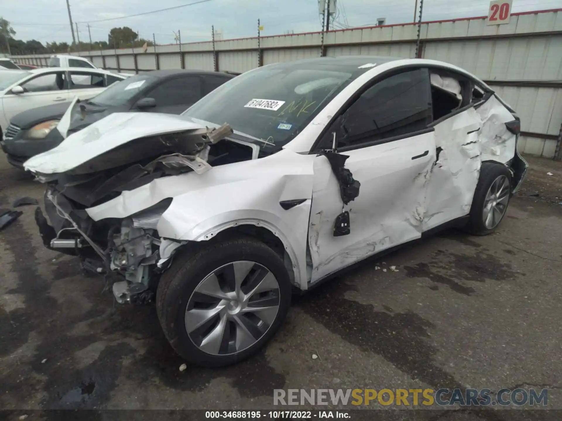 2 Photograph of a damaged car 5YJYGDED8MF103580 TESLA MODEL Y 2021