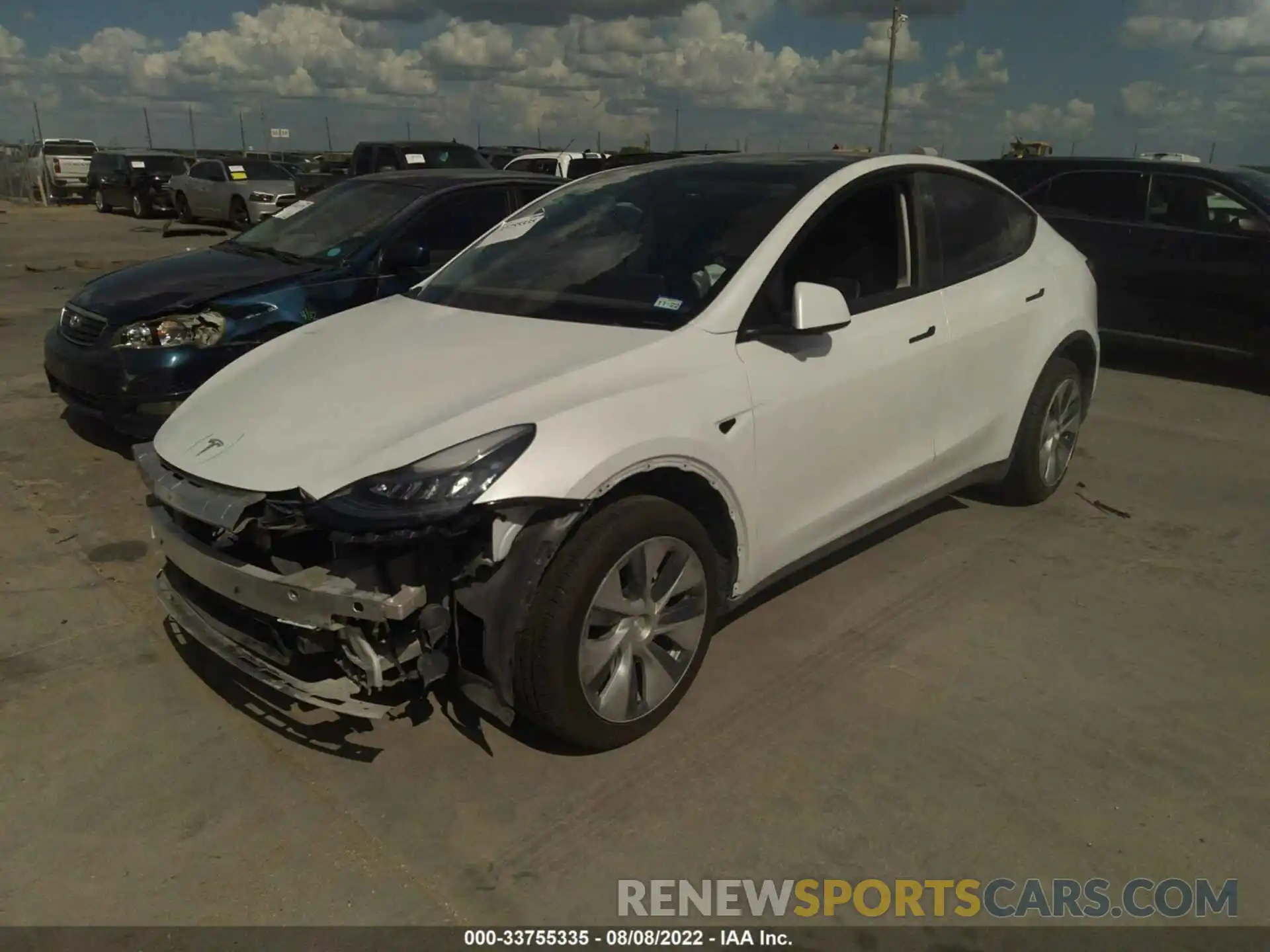 2 Photograph of a damaged car 5YJYGDED8MF105572 TESLA MODEL Y 2021