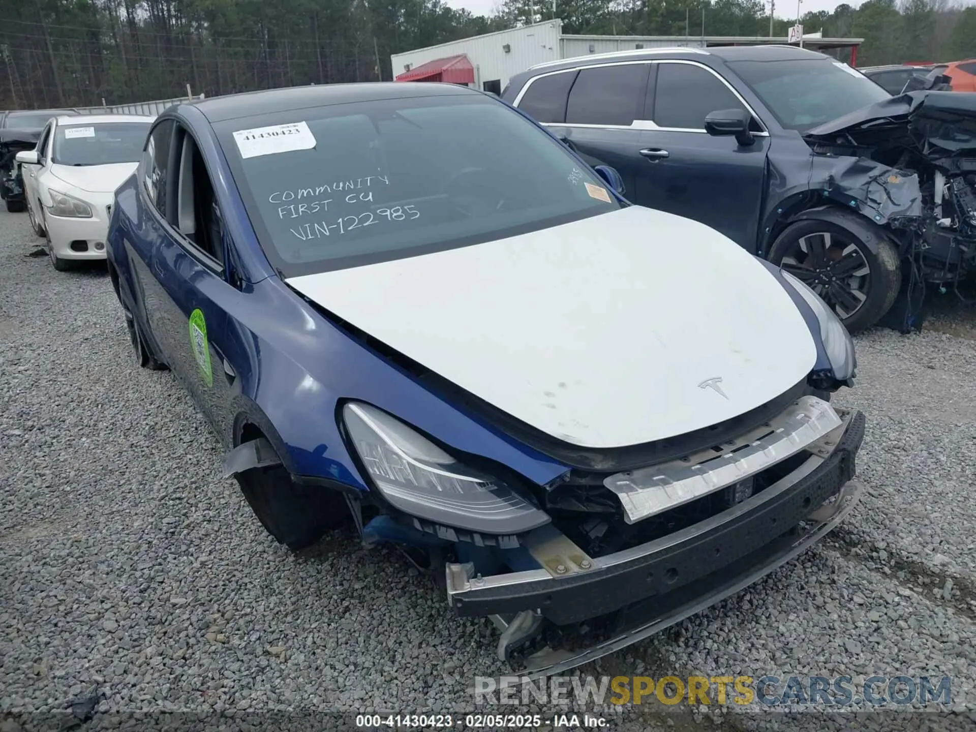 12 Photograph of a damaged car 5YJYGDED8MF122985 TESLA MODEL Y 2021