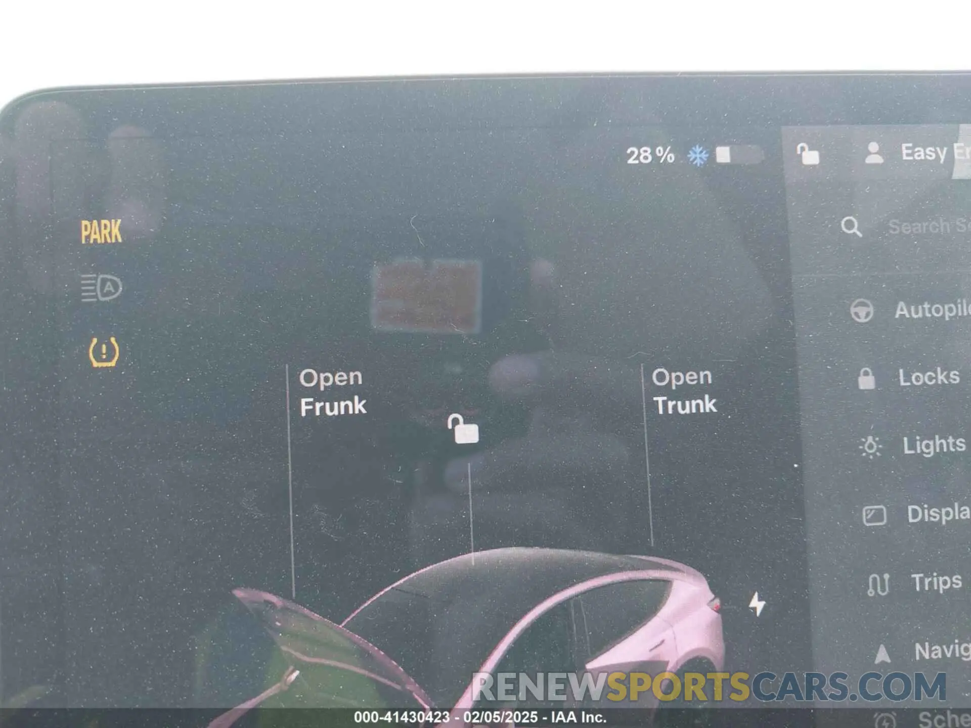 16 Photograph of a damaged car 5YJYGDED8MF122985 TESLA MODEL Y 2021