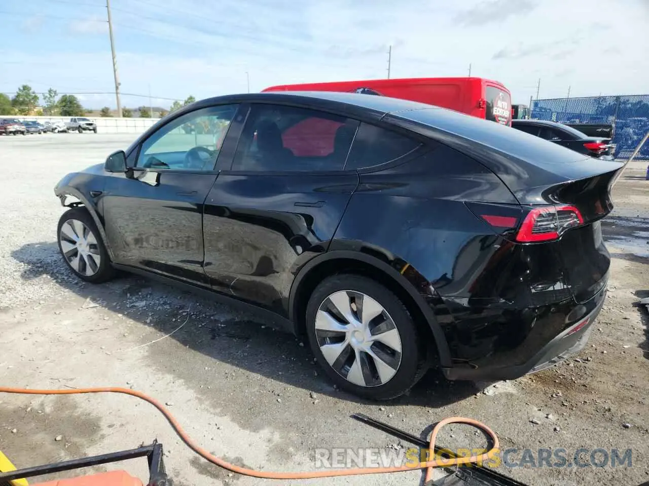 2 Photograph of a damaged car 5YJYGDED9MF103152 TESLA MODEL Y 2021