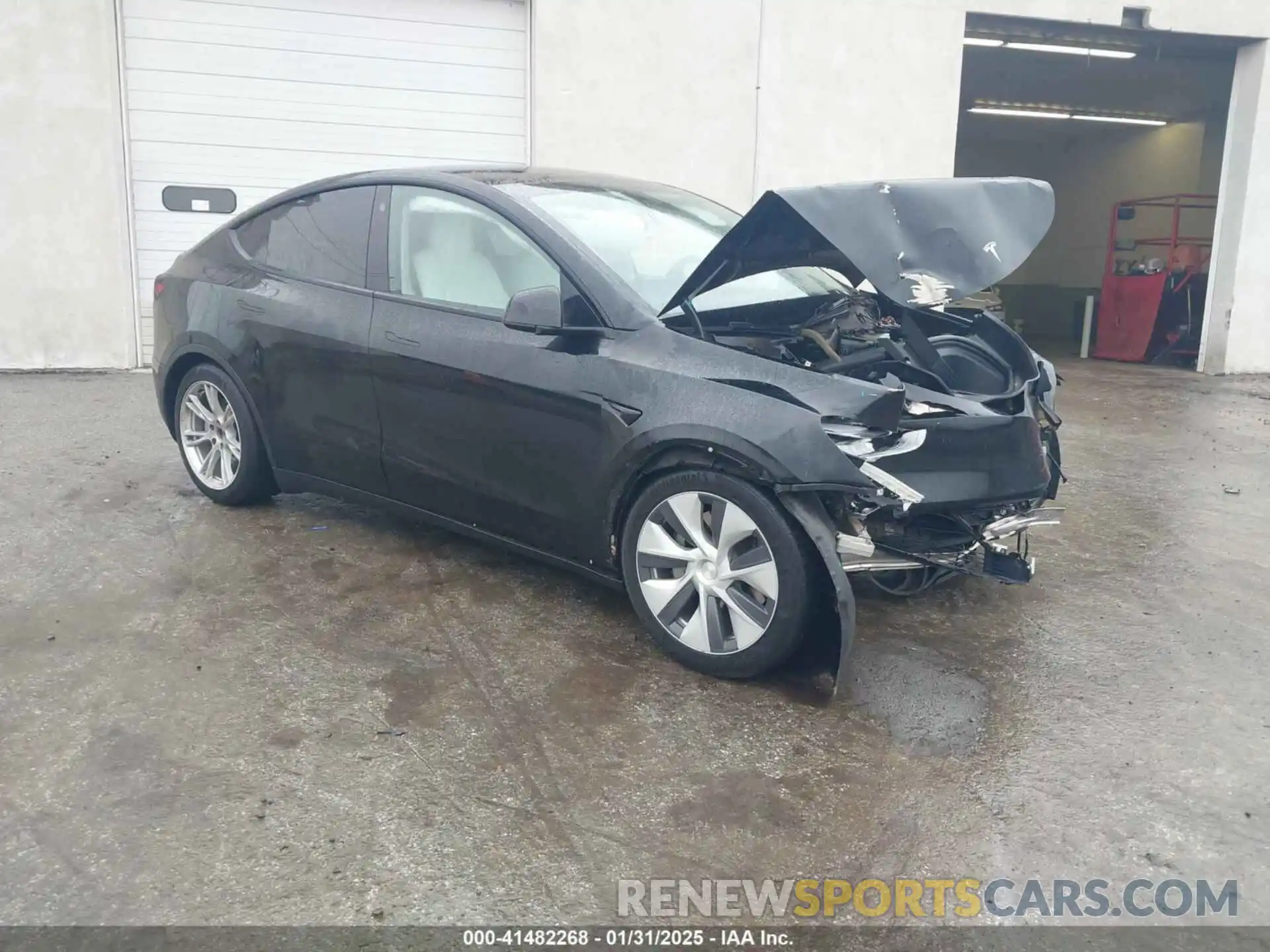 1 Photograph of a damaged car 5YJYGDED9MF103989 TESLA MODEL Y 2021