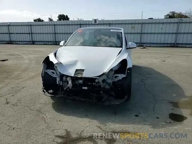 13 Photograph of a damaged car 5YJYGDED9MF110473 TESLA MODEL Y 2021