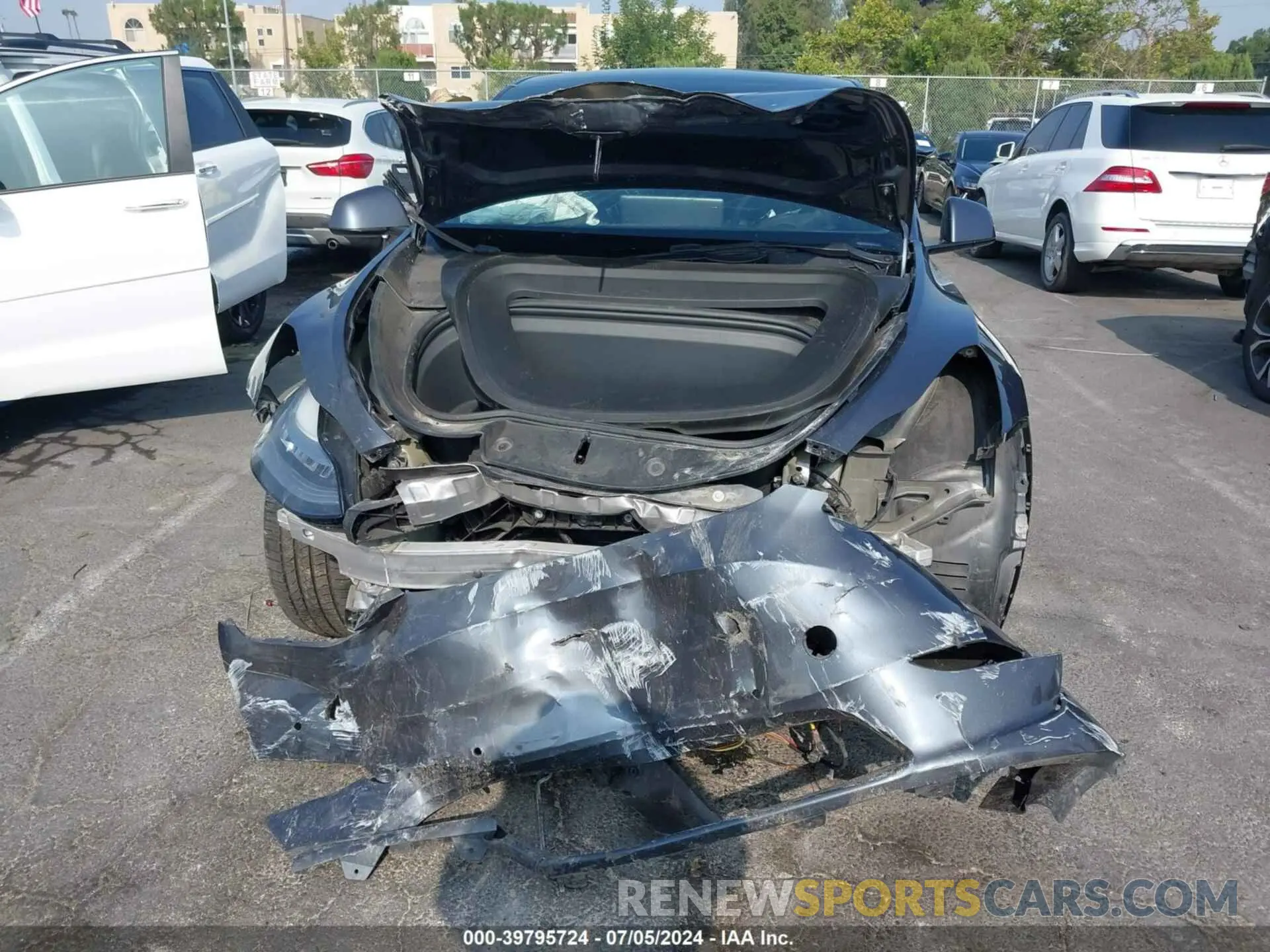 12 Photograph of a damaged car 5YJYGDEDXMF134443 TESLA MODEL Y 2021