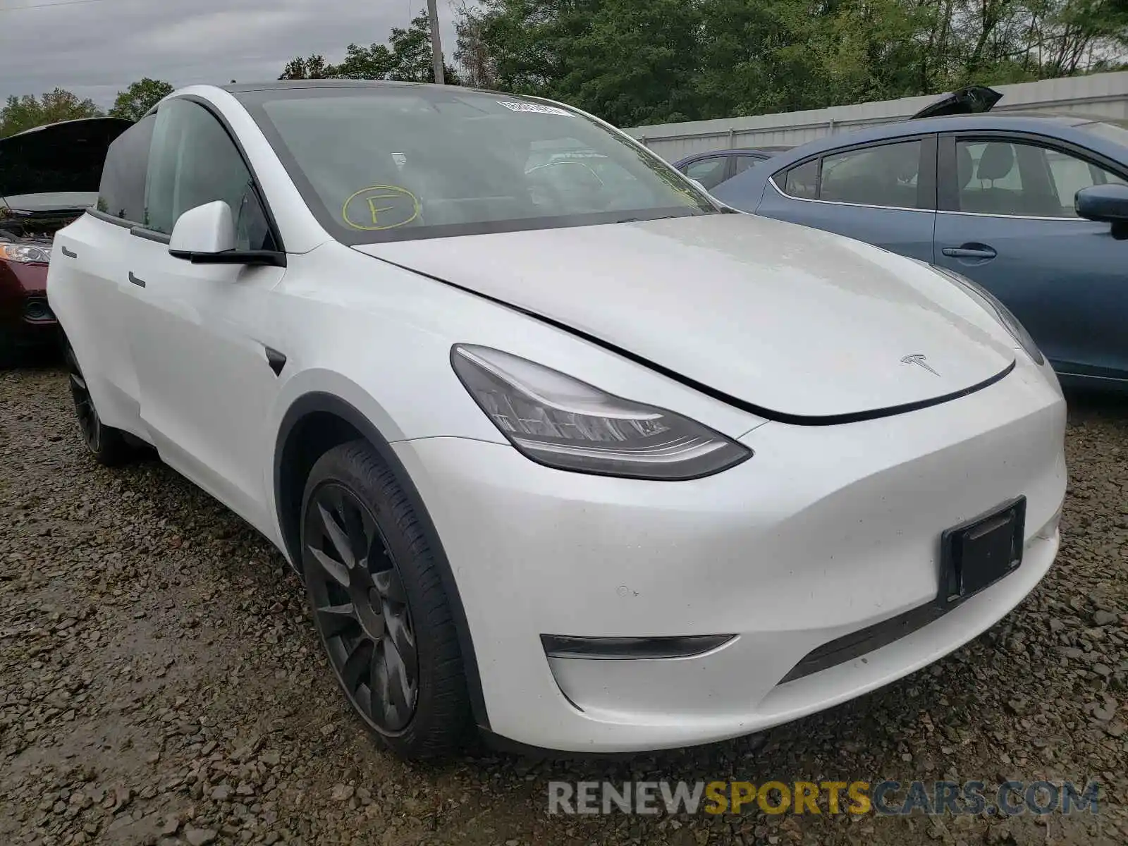 1 Photograph of a damaged car 5YJYGDEE0MF065349 TESLA MODEL Y 2021