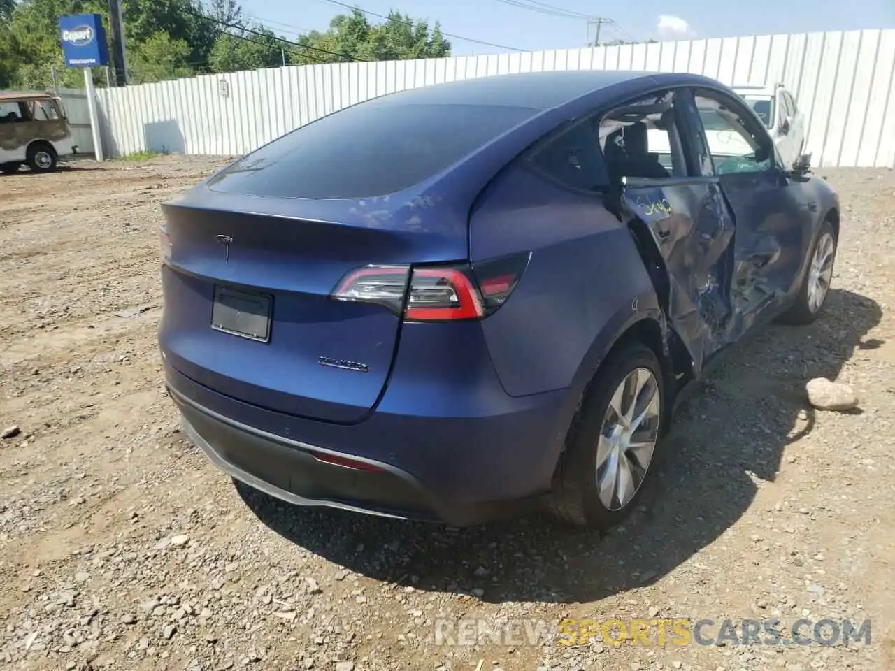 4 Photograph of a damaged car 5YJYGDEE0MF068865 TESLA MODEL Y 2021